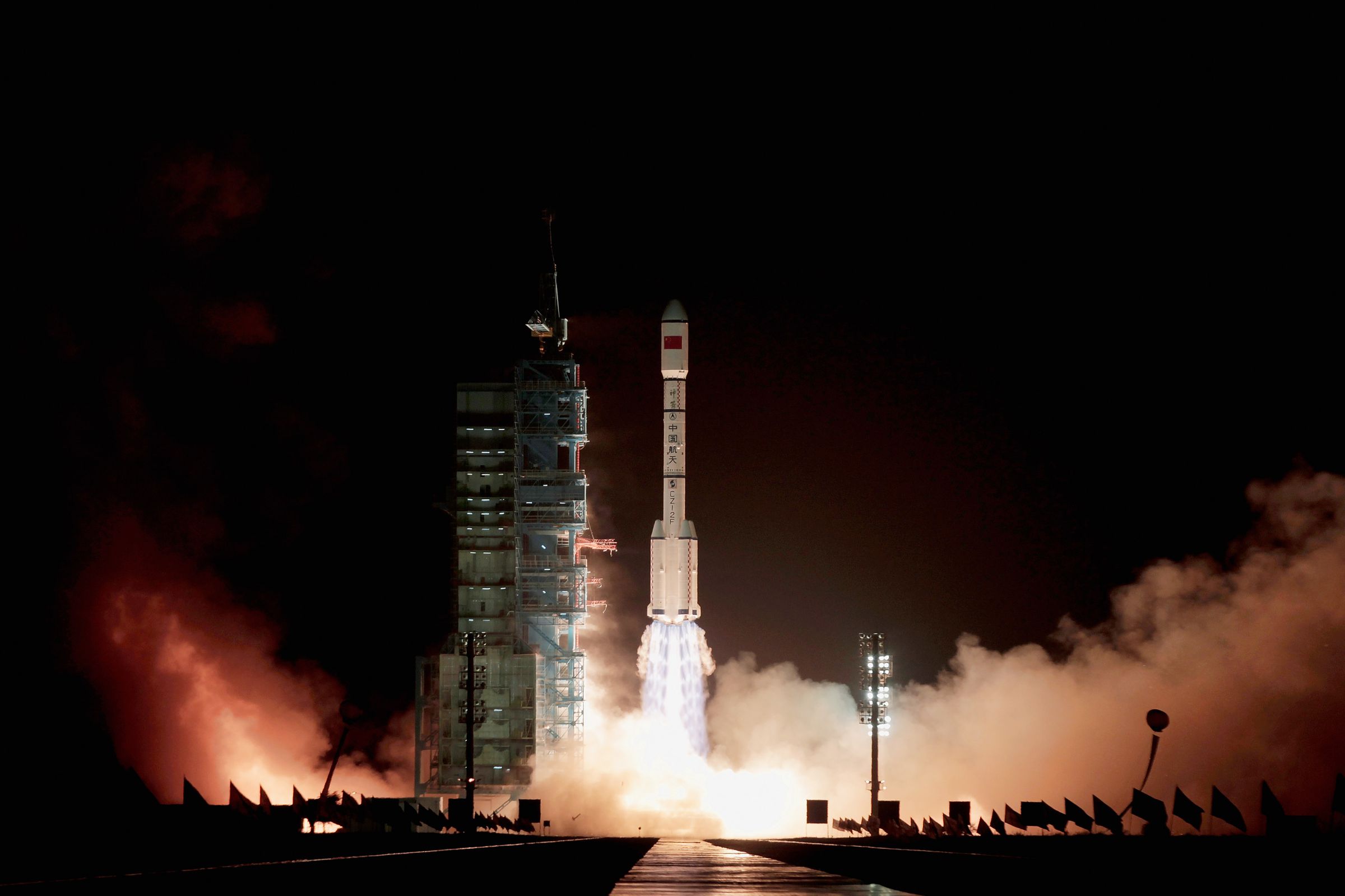 China Launches Its First Space Laboratory Module Tiangong-1