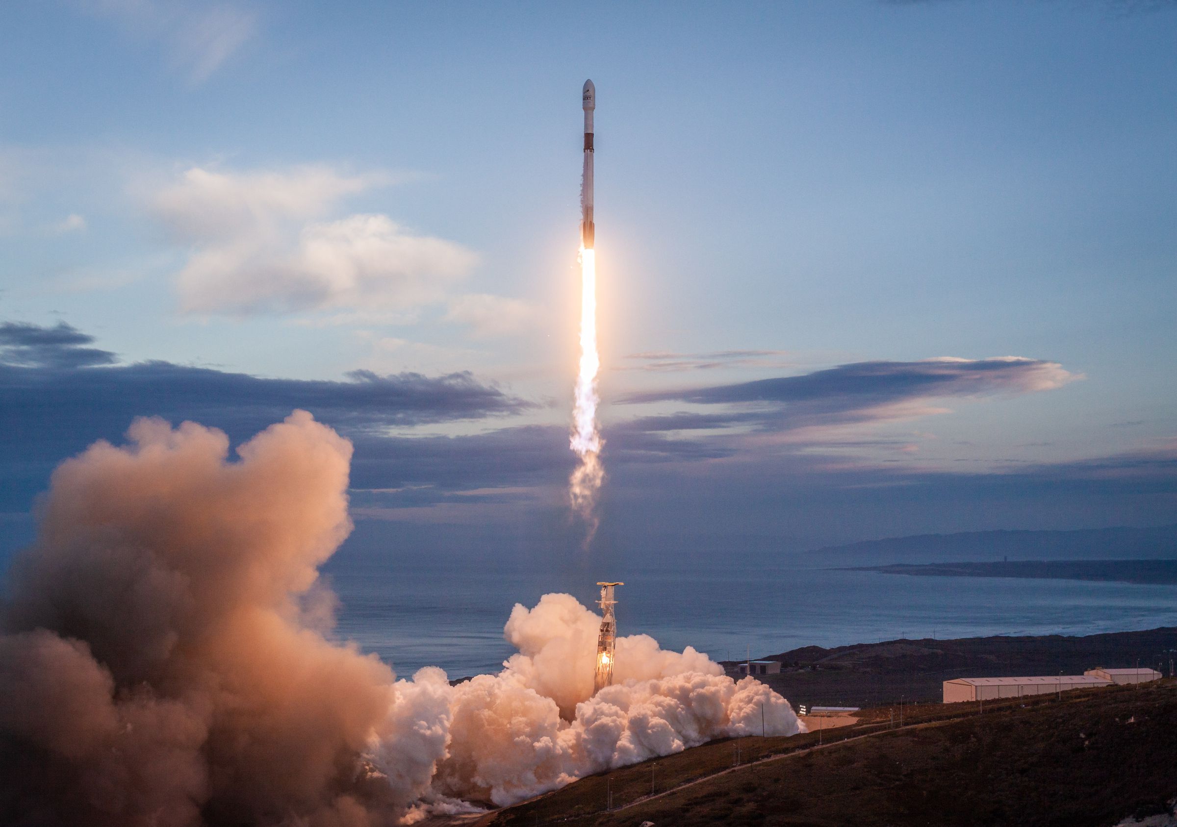The SpaceX Falcon 9 rocket that launched the final batch of Iridium NEXT satellites in January