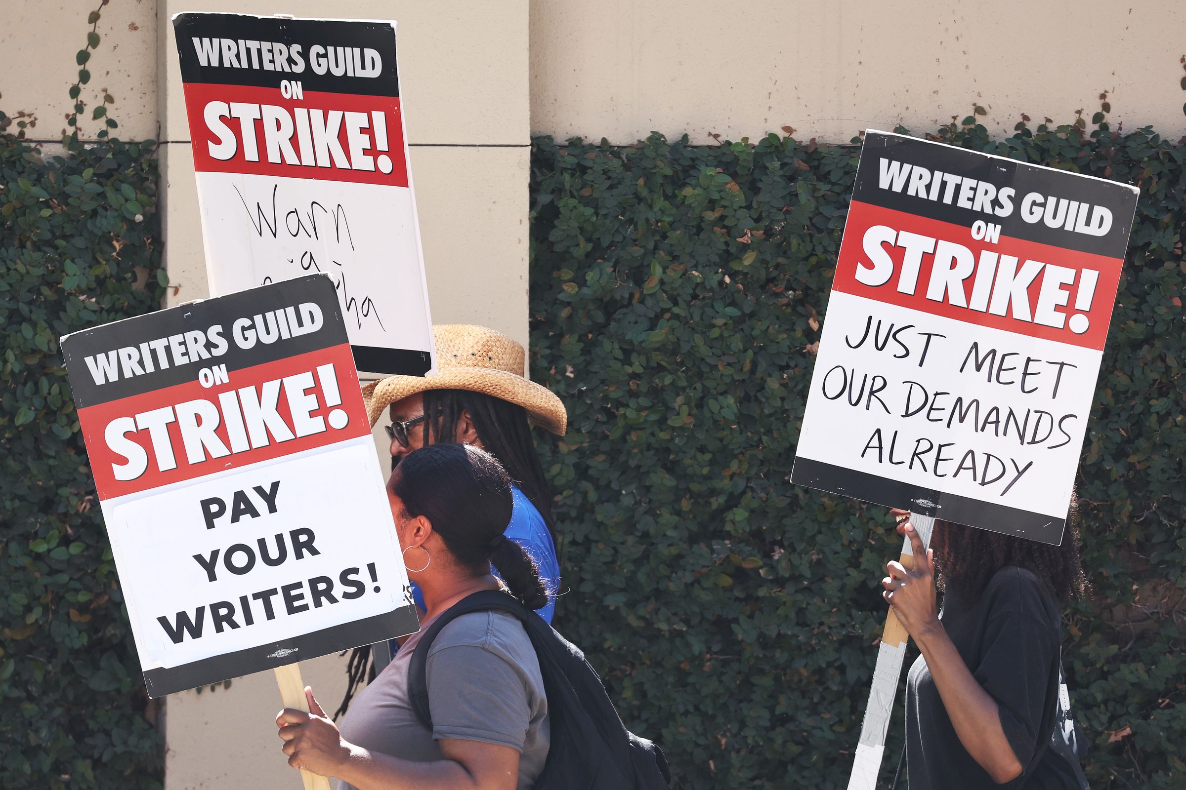 A photo showing writers on strike