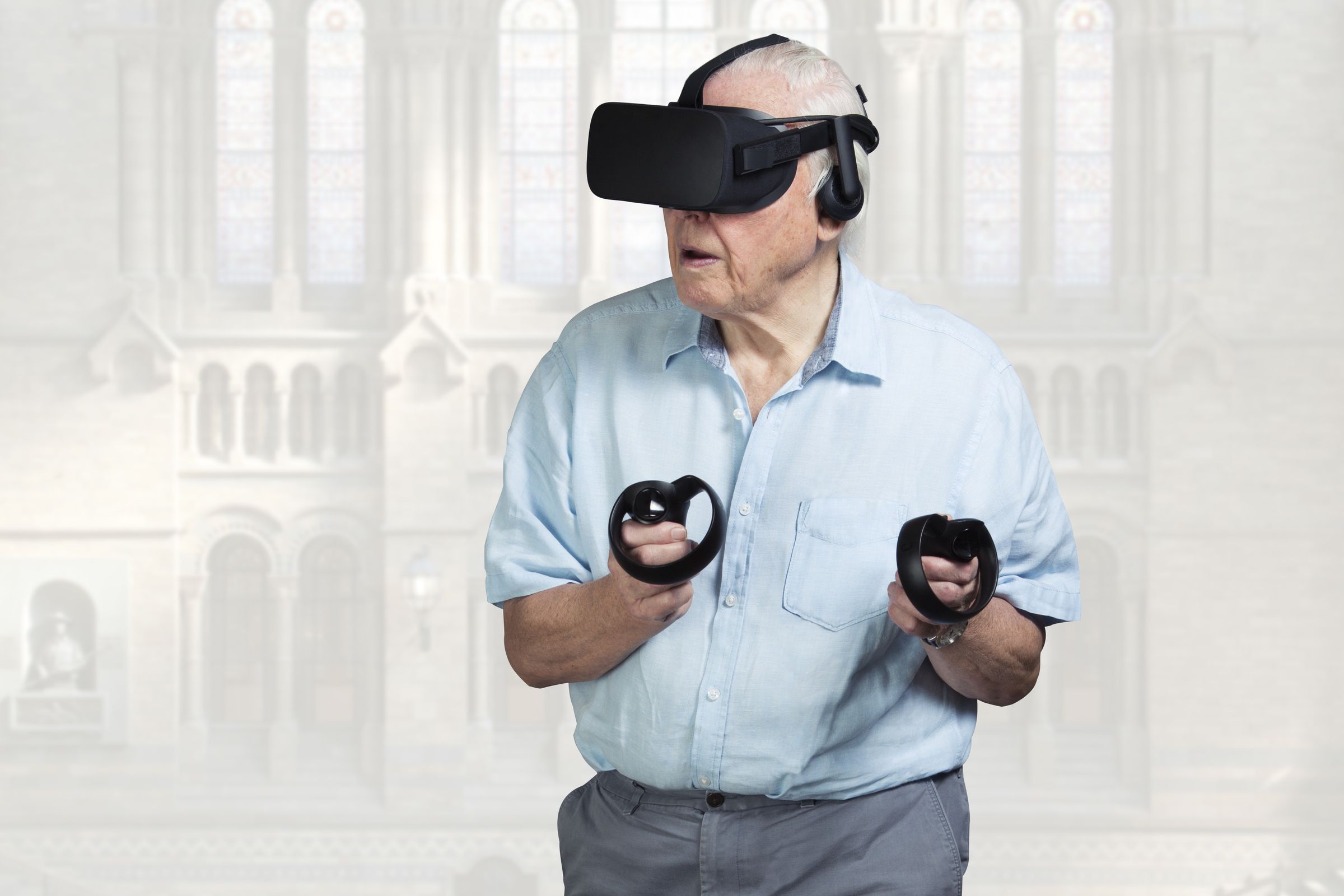 David Attenborough wearing an Oculus Rift VR headset. 