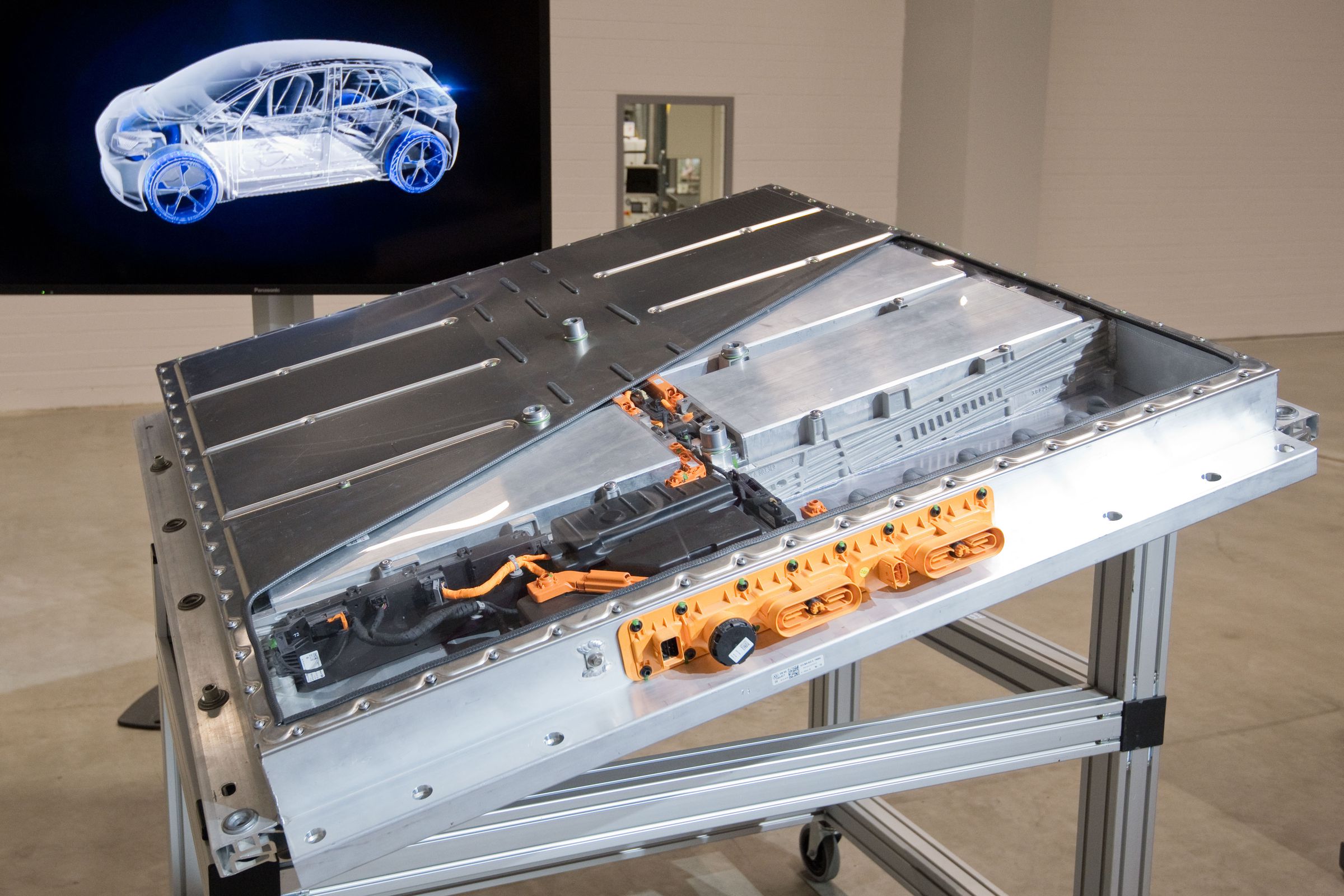 Volkswagen - Production of battery cells for electric cars