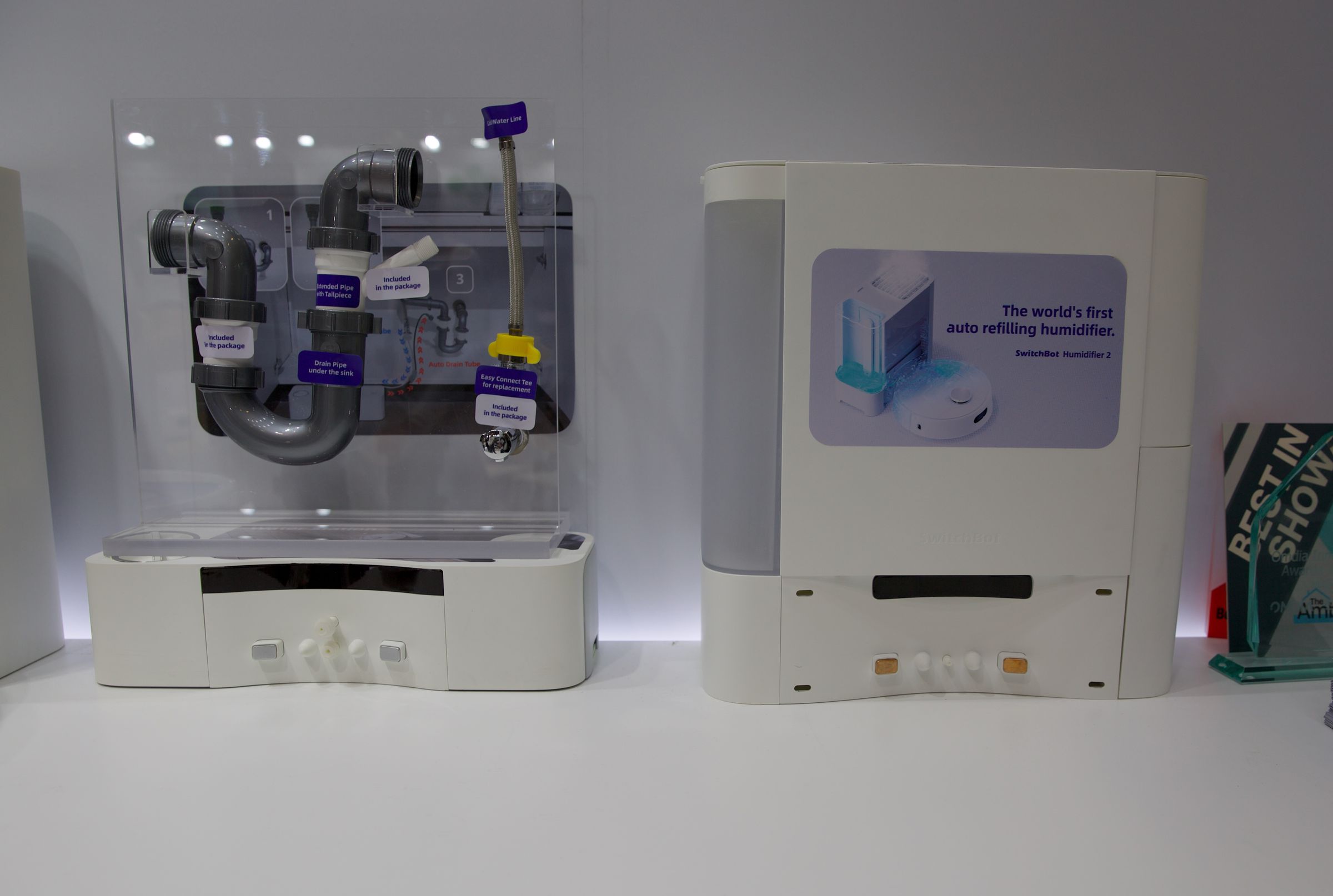 The forthcoming SwitchBot Humidifier (right) next to the water station. The S10 will be able to refill the humidifier with water from the station. 