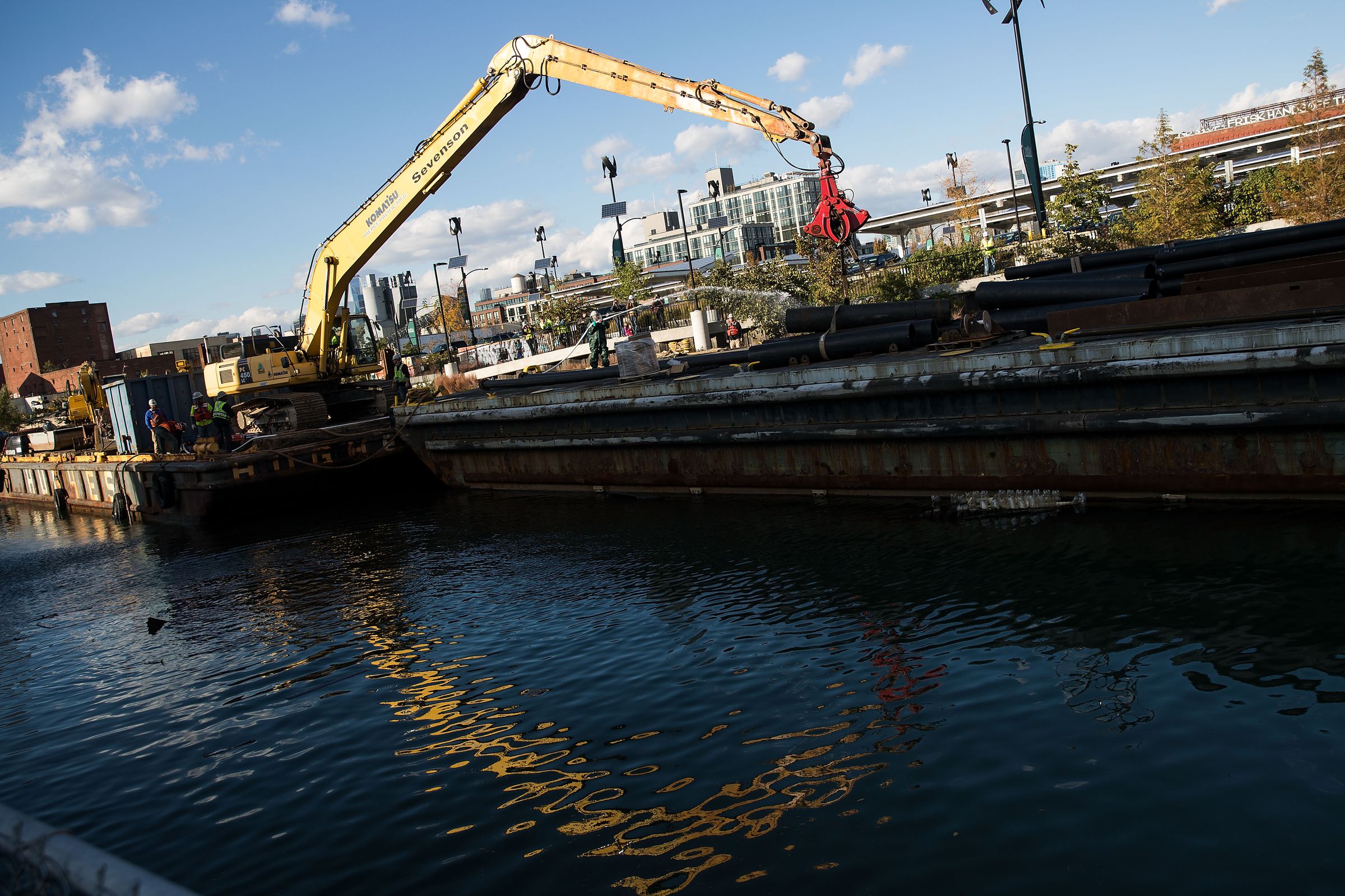 Work Continues On Clean Up Of Gowanus Canal Superfund Site