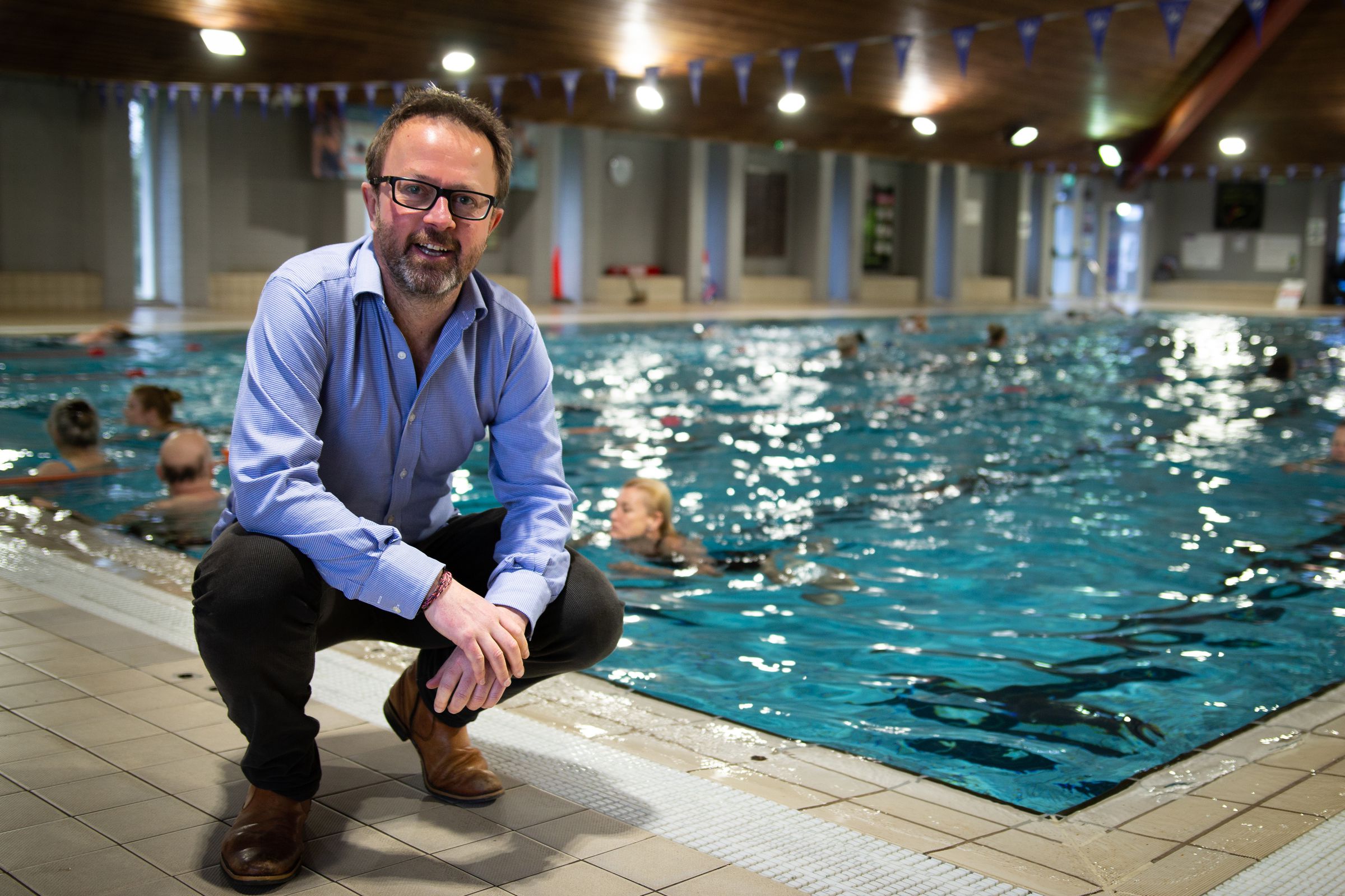 How data centers at public pools can keep swimmers warm
