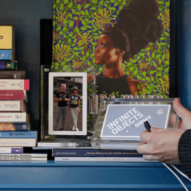 Giphy and Infinite Objects will let you gift a physical GIF to your ...