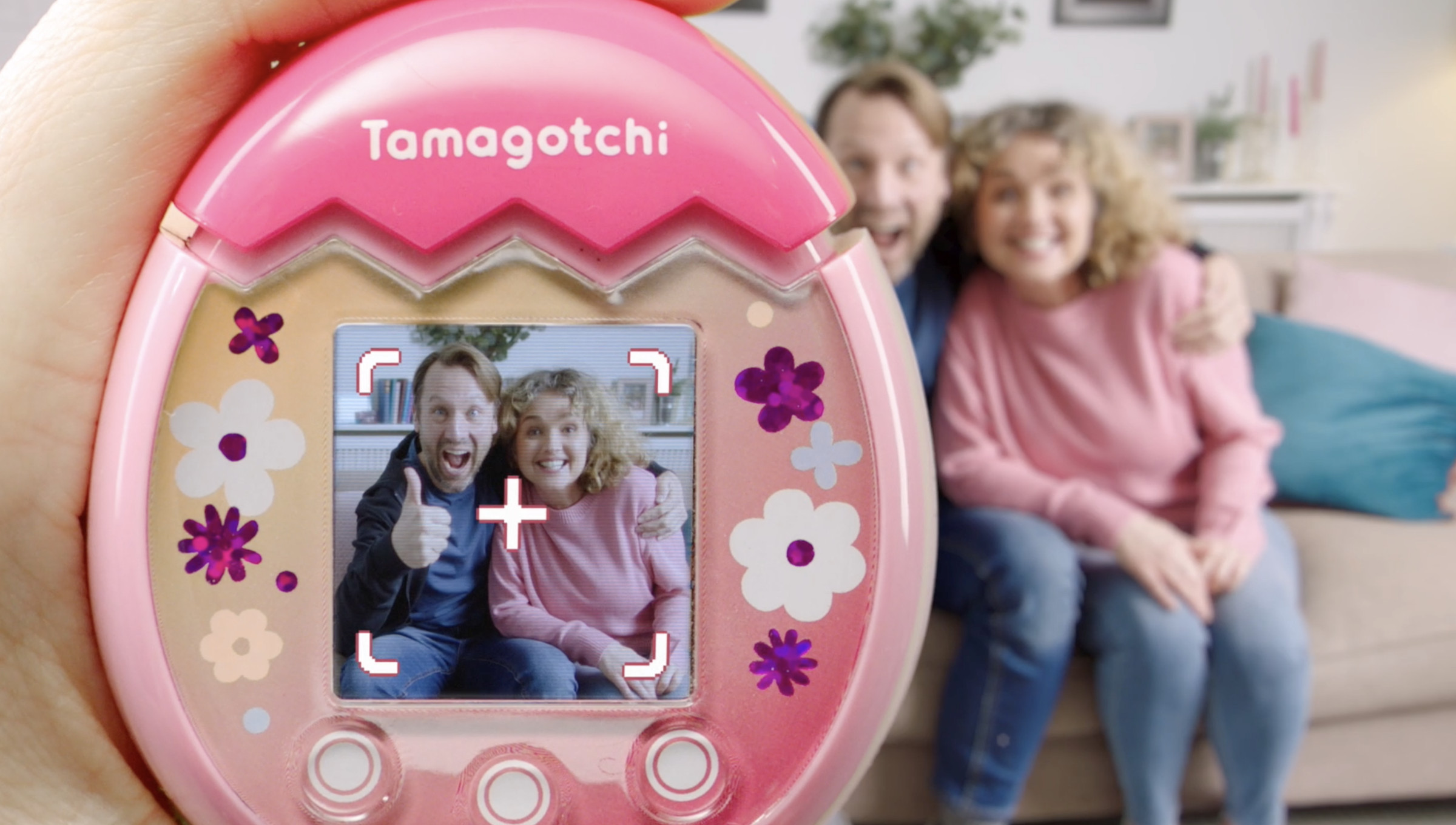 The Tamagotchi Pix’s top shell works as a shutter button when you’re taking photos.