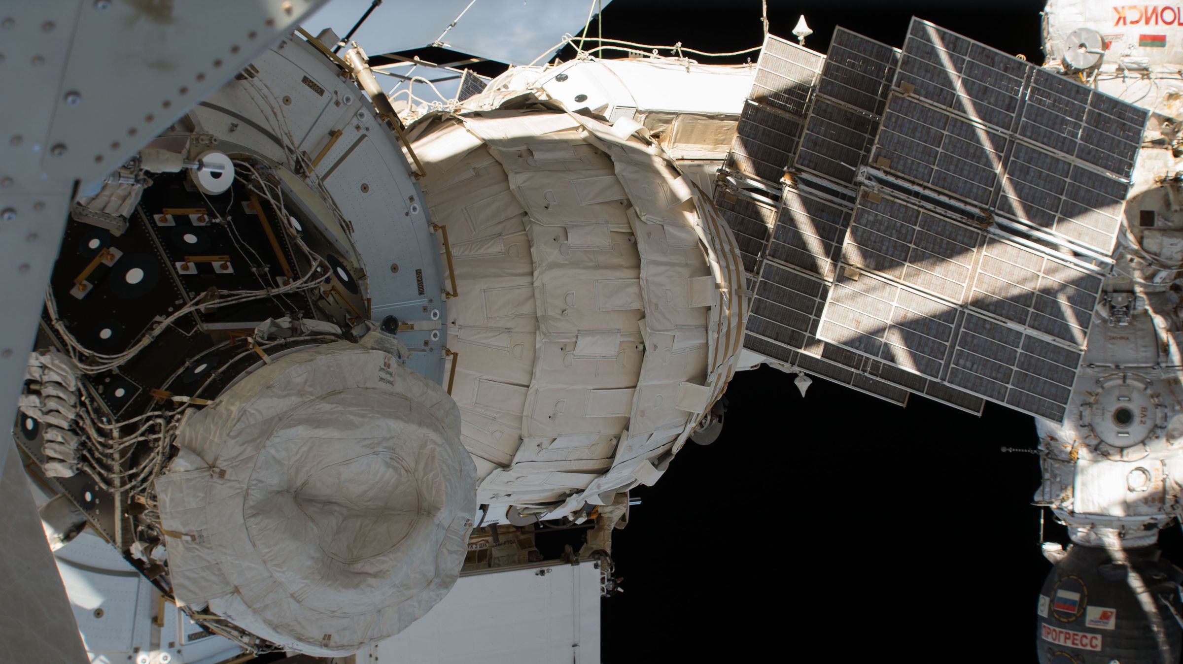 Bigelow Aerospace’s BEAM habitat module, attached to the International Space Station. Bigelow partnered with NASA to test out BEAM on the ISS, to see how well it held up in space.