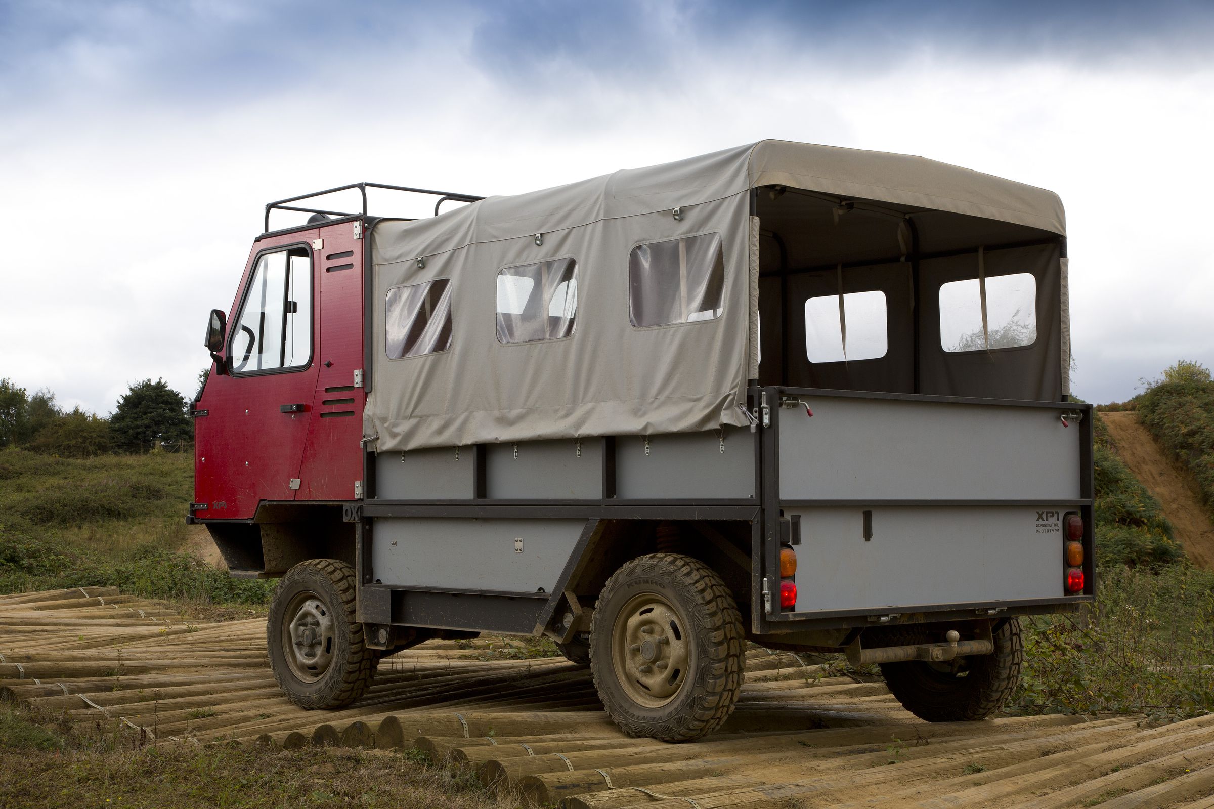 Ox flat-packed truck gallery