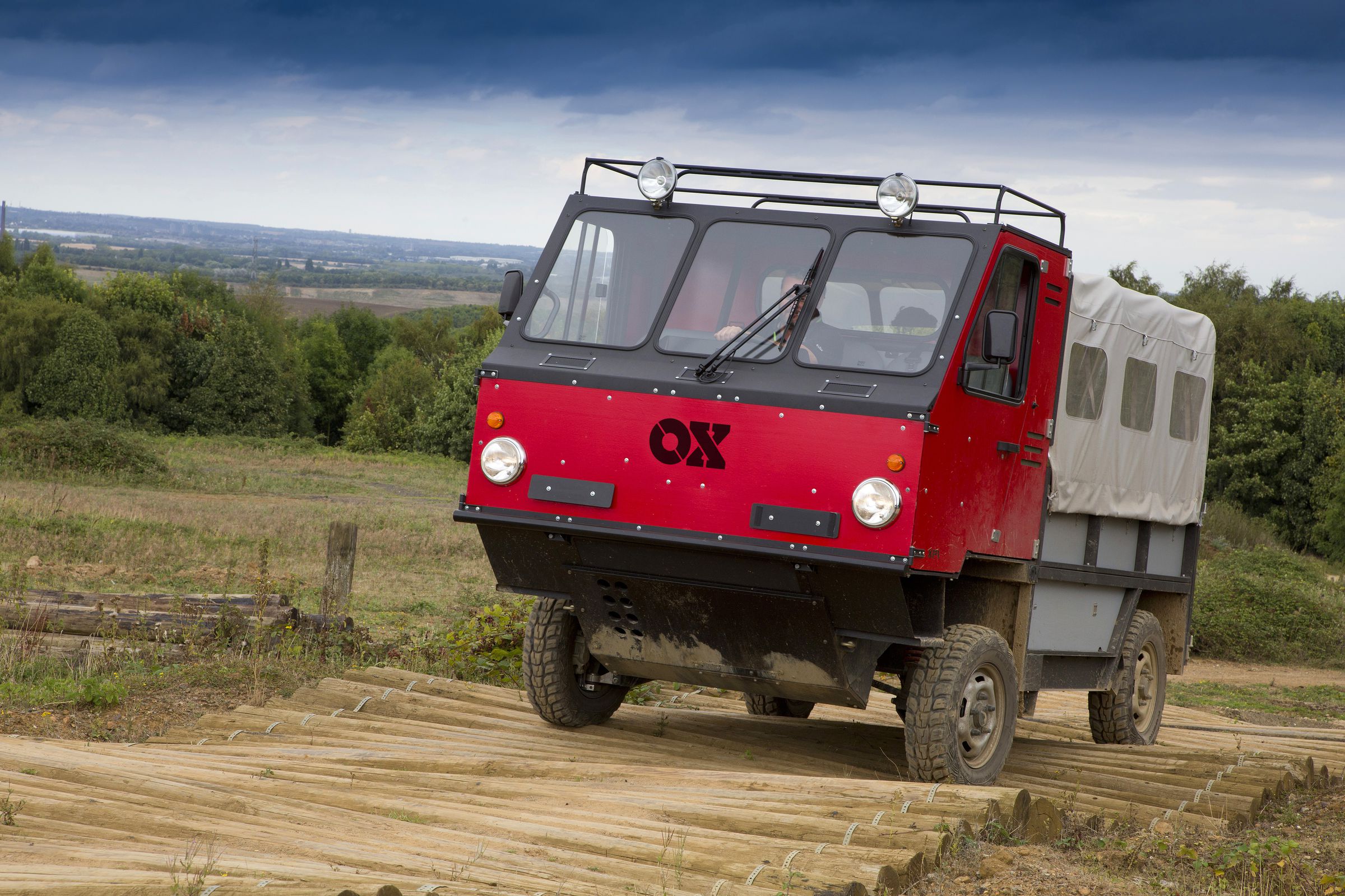 Ox flat-packed truck gallery