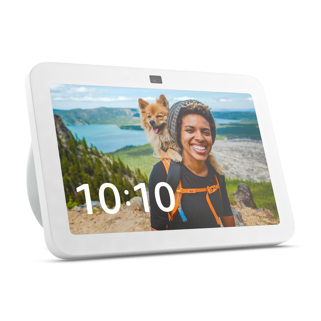 Amazon’s Echo Show 8 Photos Edition makes the smart display a digital