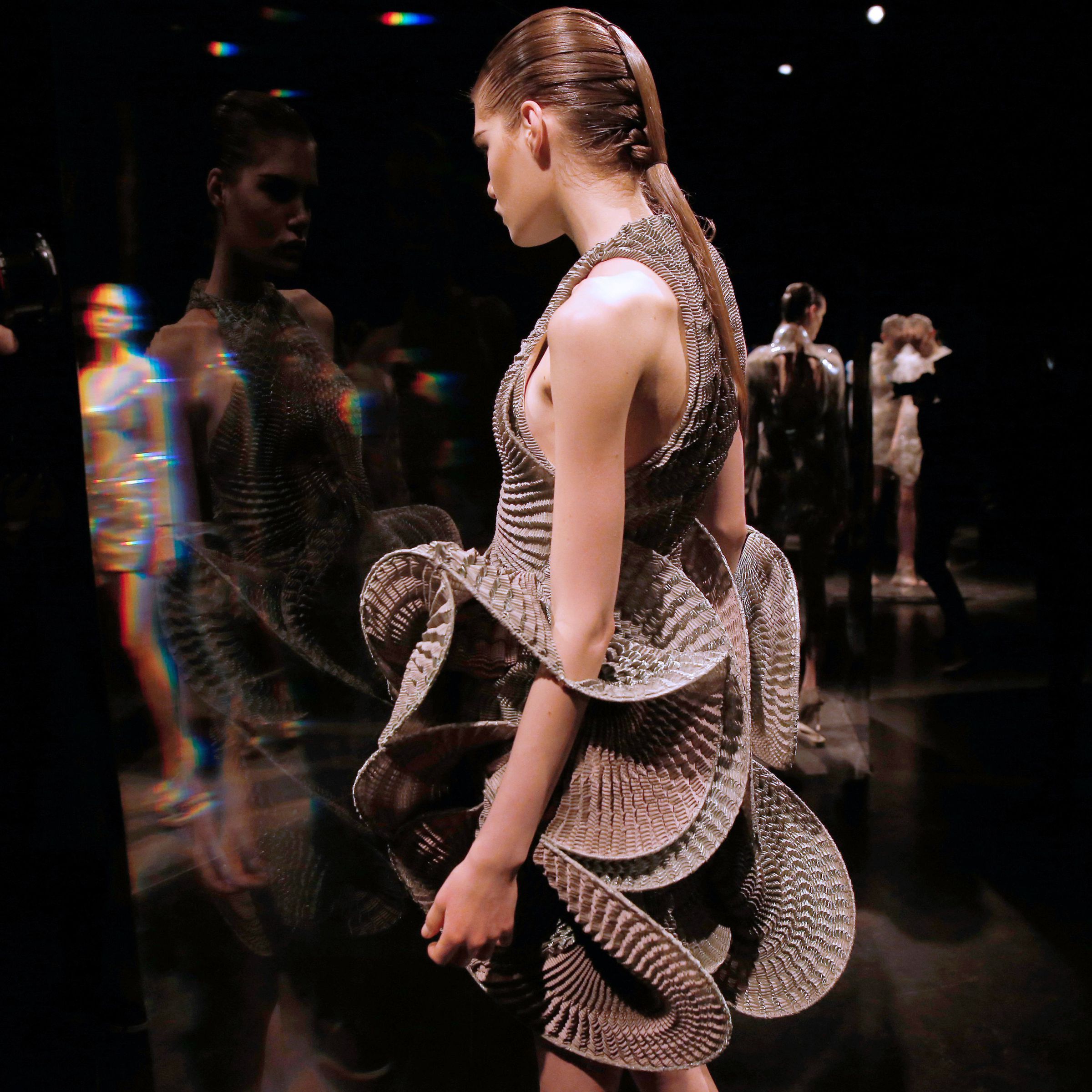 A model at Iris Van Herpen’s fall 2016 haute couture show. Photo: Patrick Kovarick/Getty Images