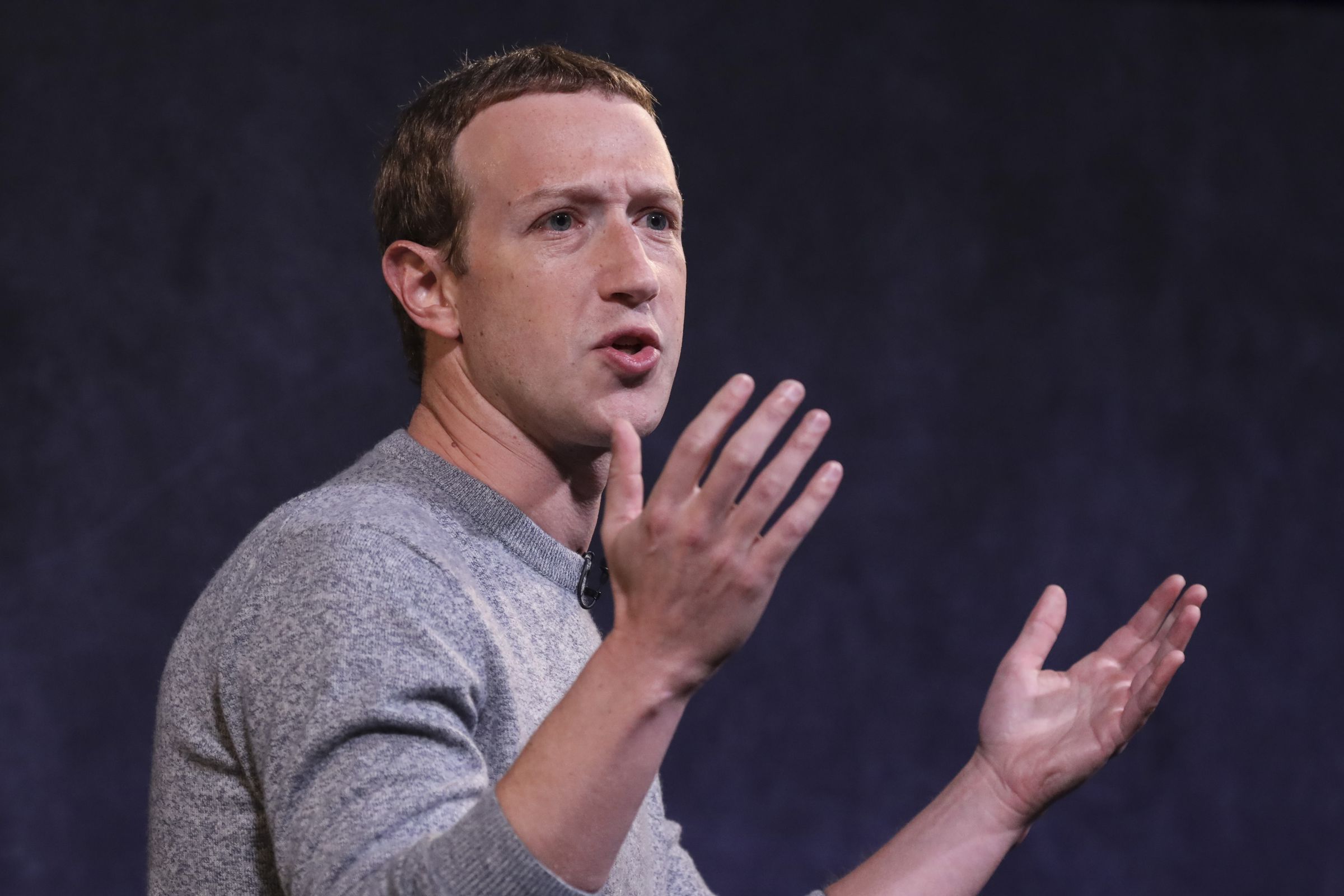 Facebook CEO Mark Zuckerberg and News Corp CEO Robert Thomson Debut Facebook News last year