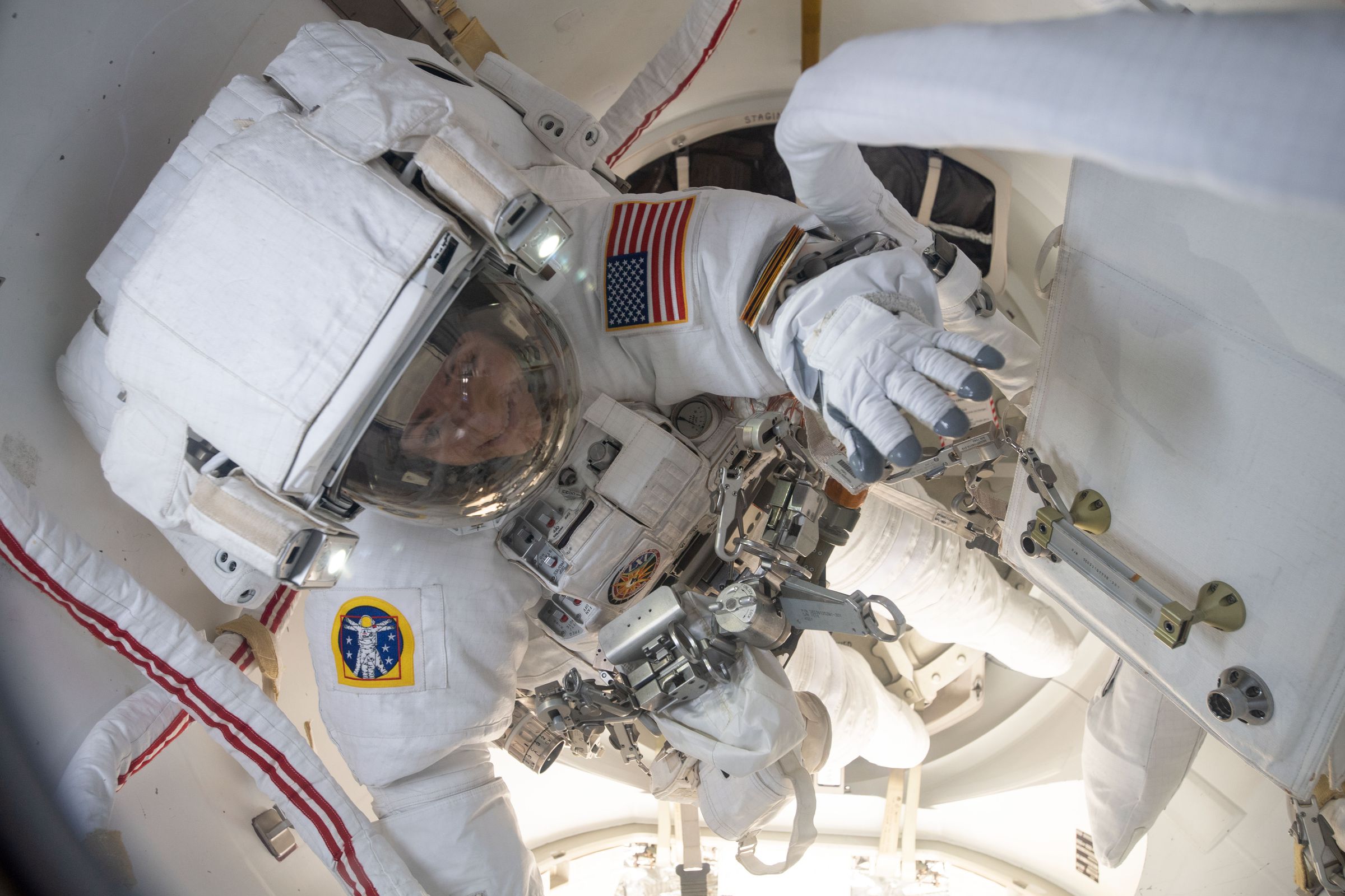 Jessica Meir performing her first spacewalk on Friday
