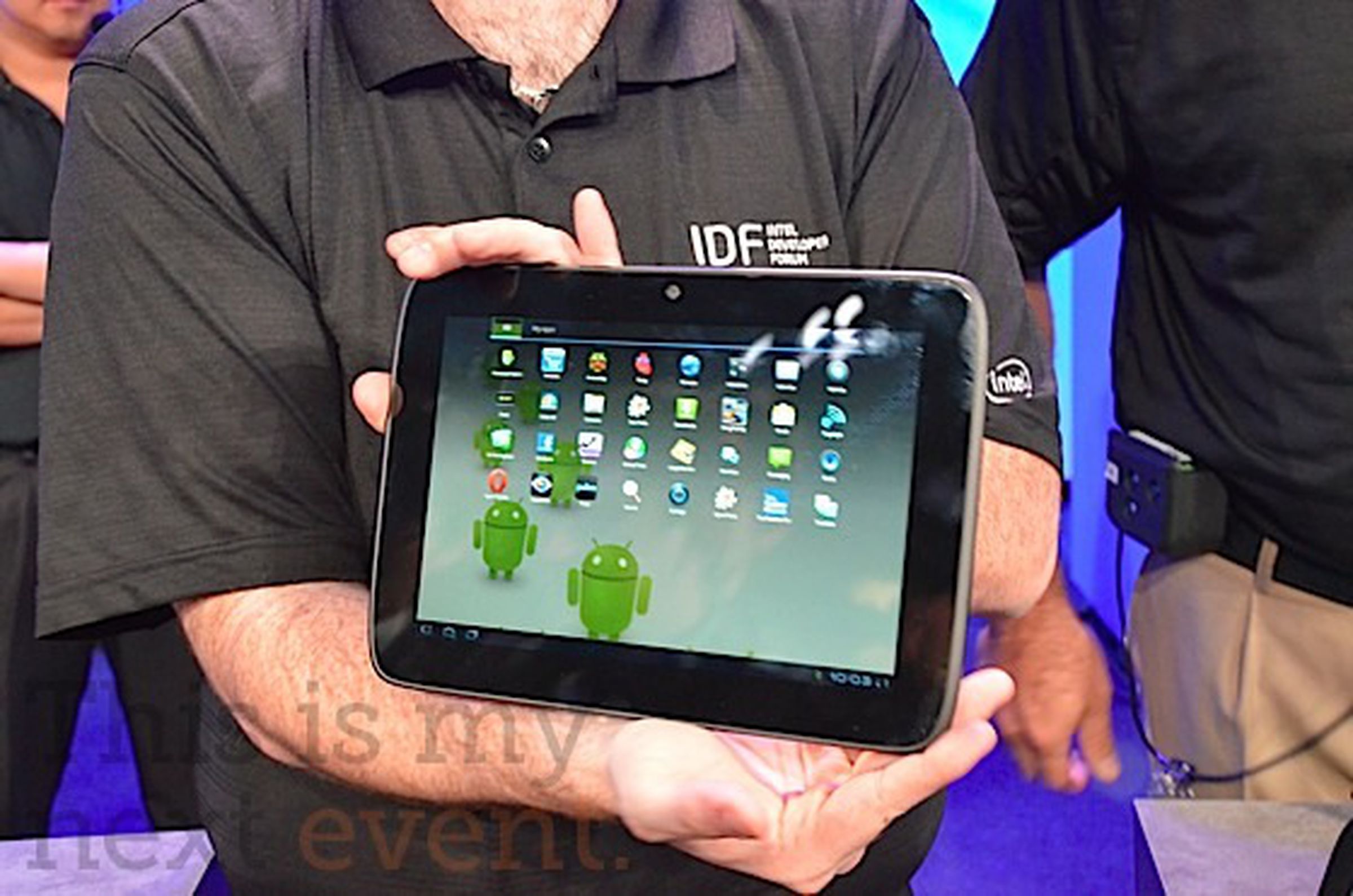 All future Android versions to be optimized for Intel as well as ARM; Medfield-based tablet and phone teased