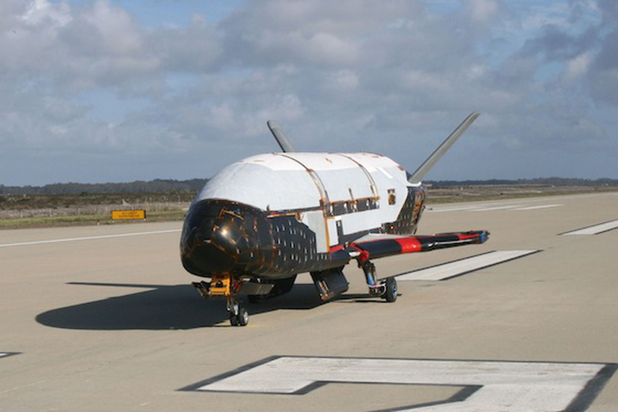X37-B OTV-2 space plane