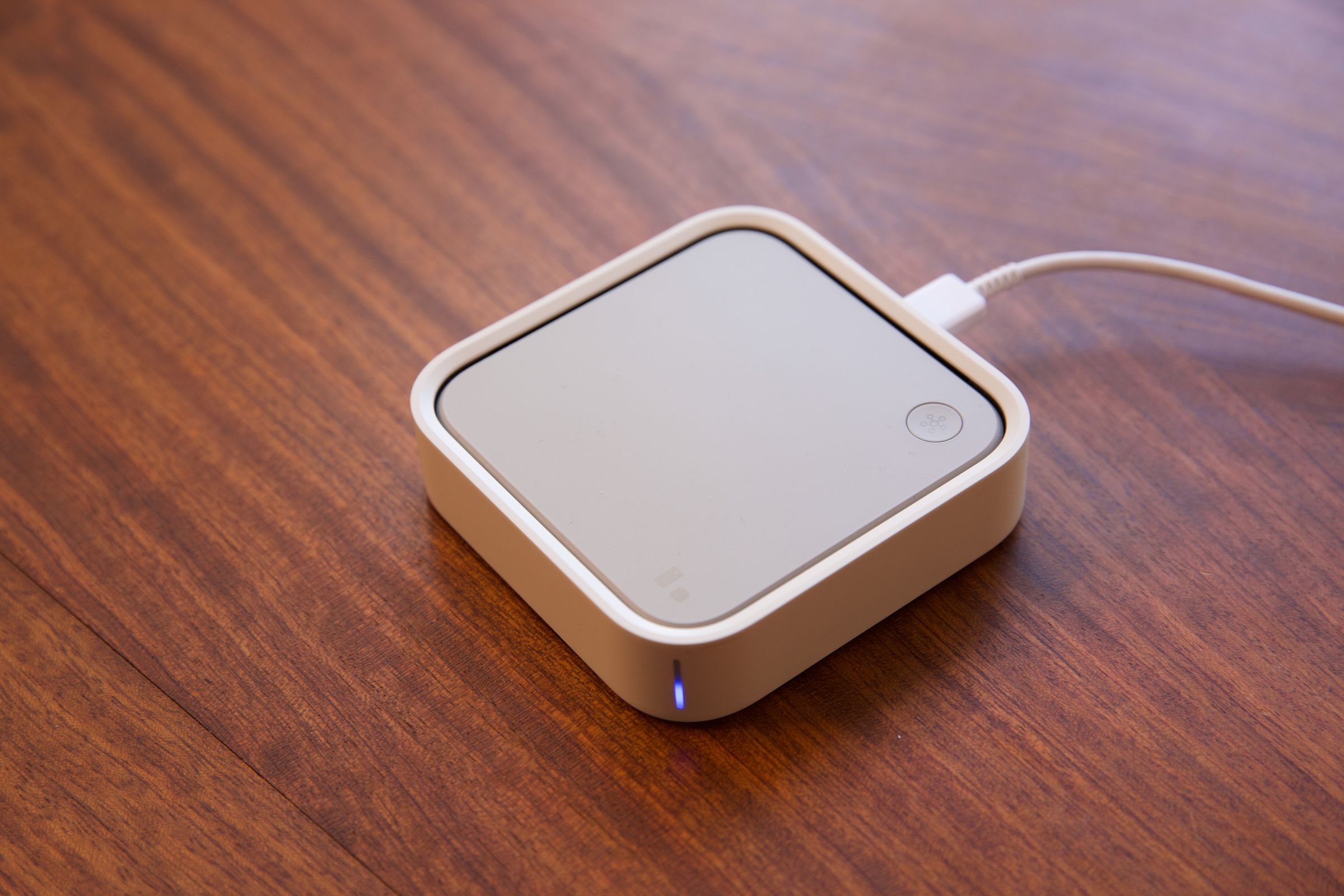 A SmartThings Station wireless charger / smart home hub