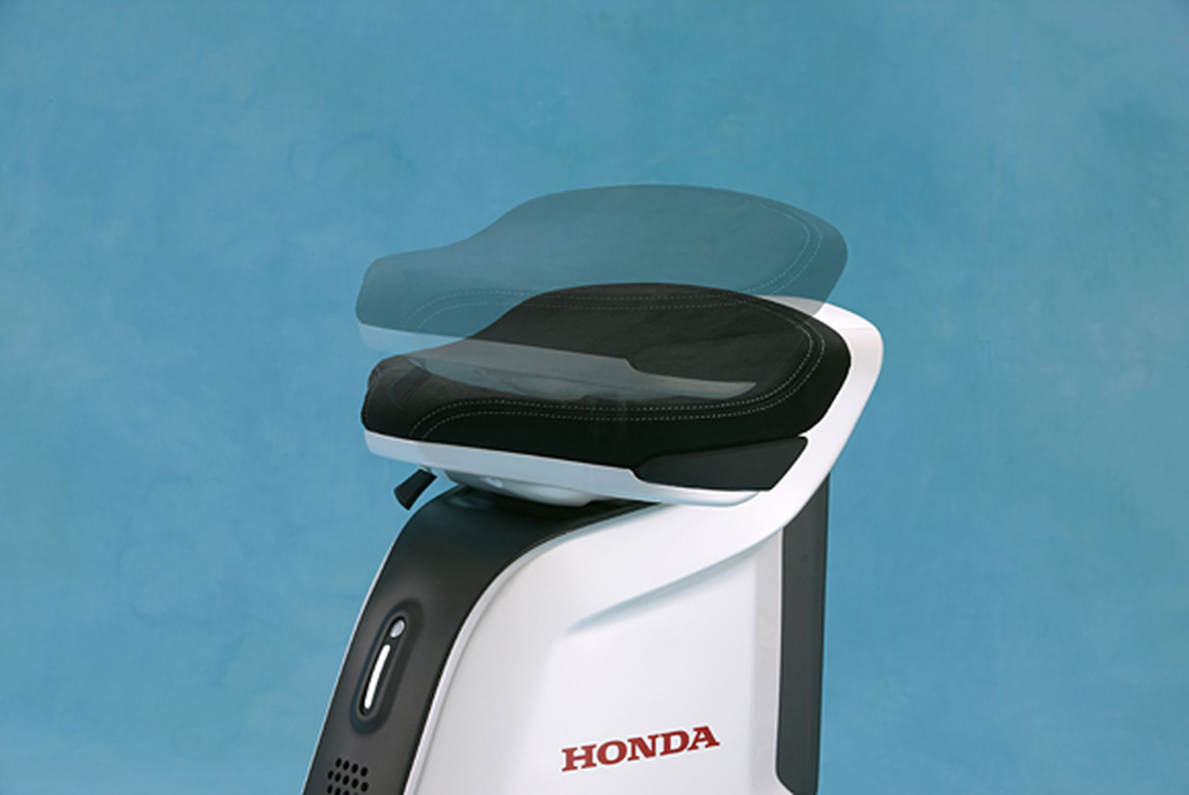 Honda Uni-Cub personal mobility device press pictures