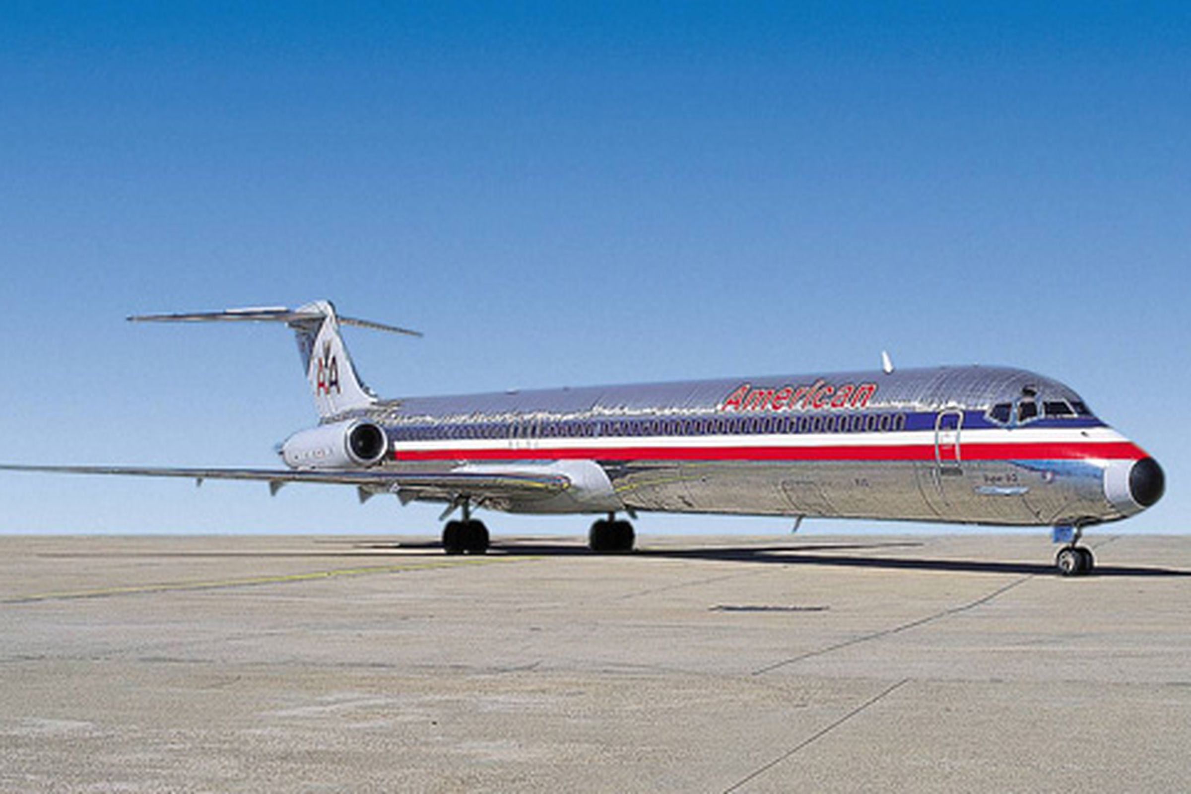 American Airlines grounded small