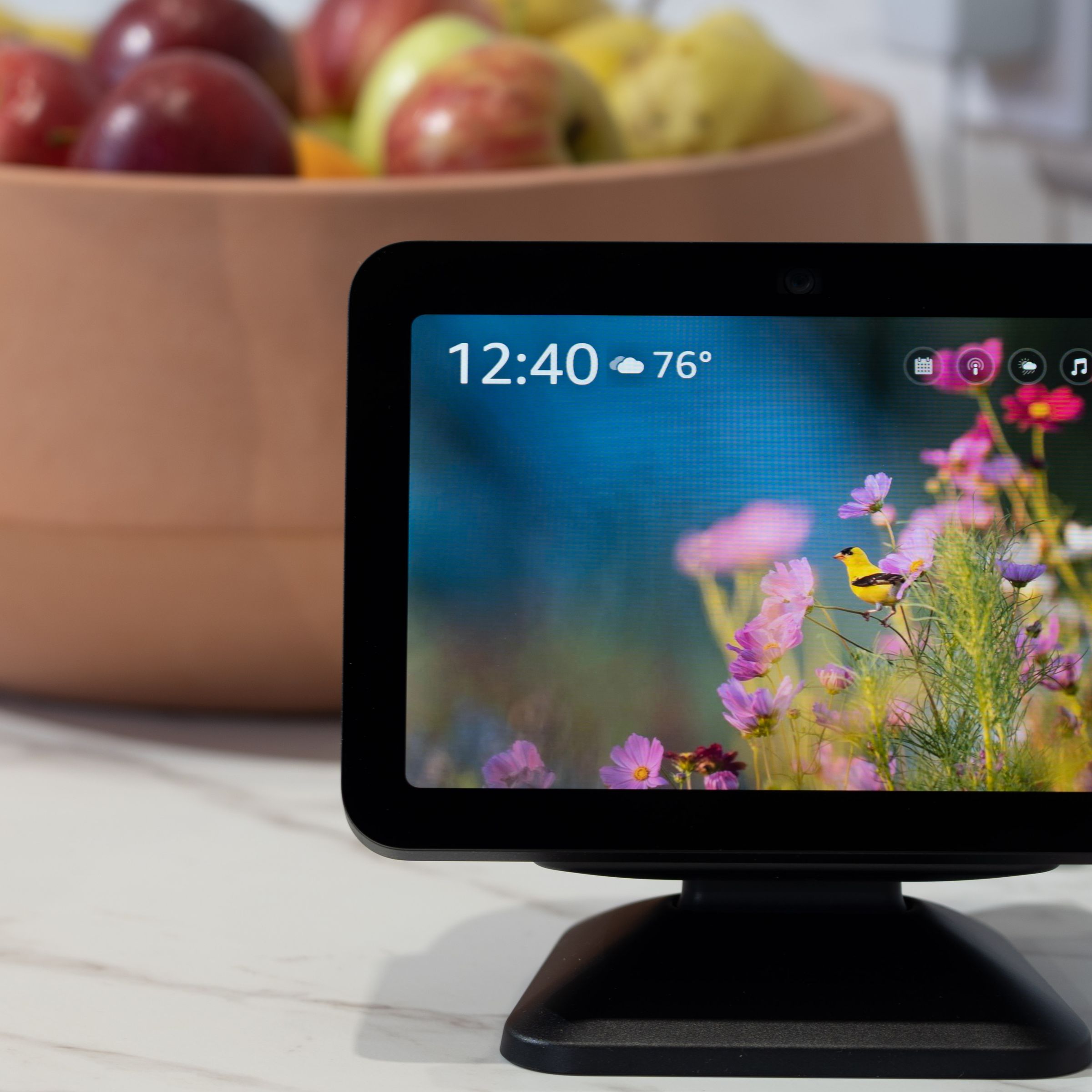 An image of the Echo Show 8.
