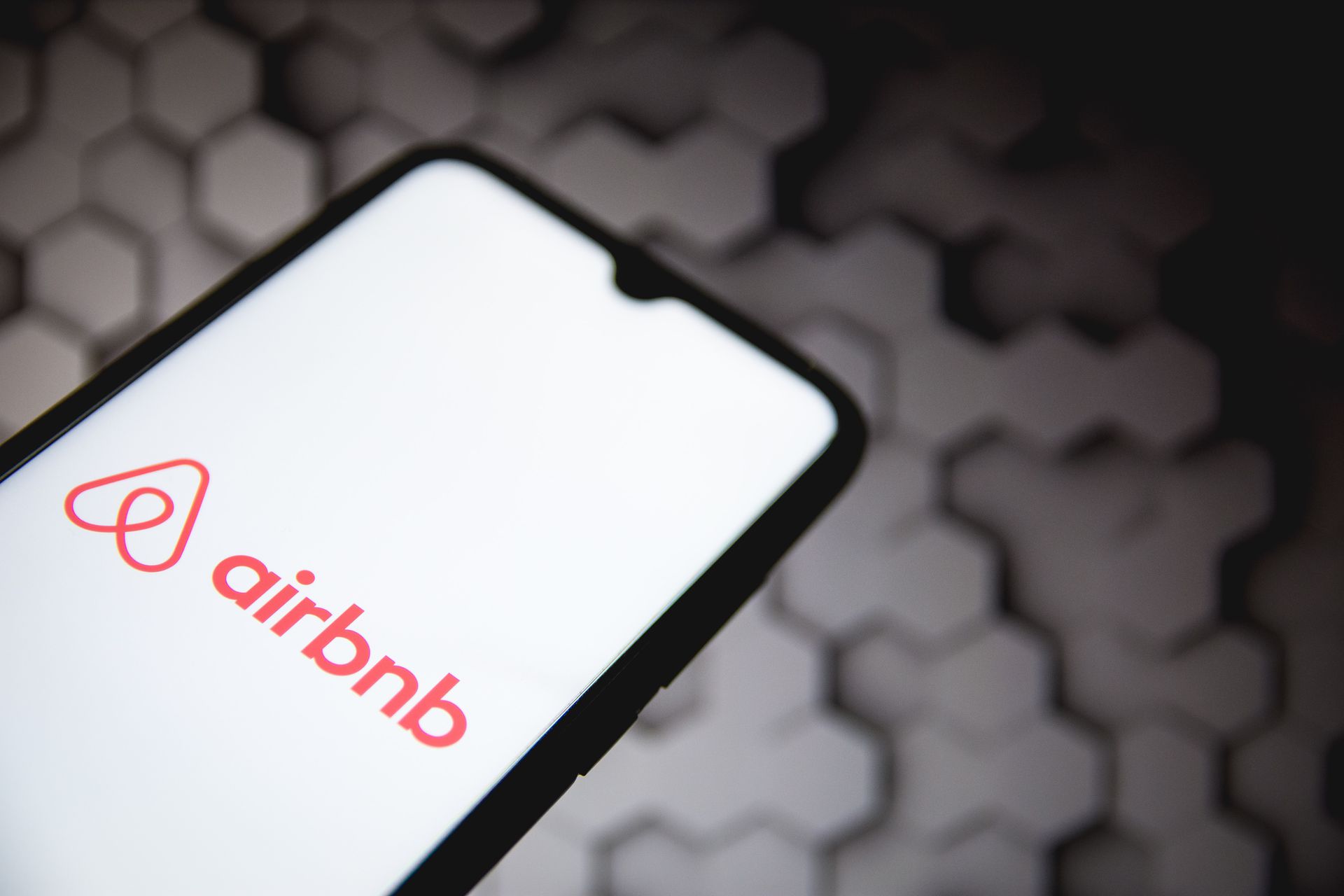 Airbnb Updating Policy To End Forced Arbitration For Sexual Harassment