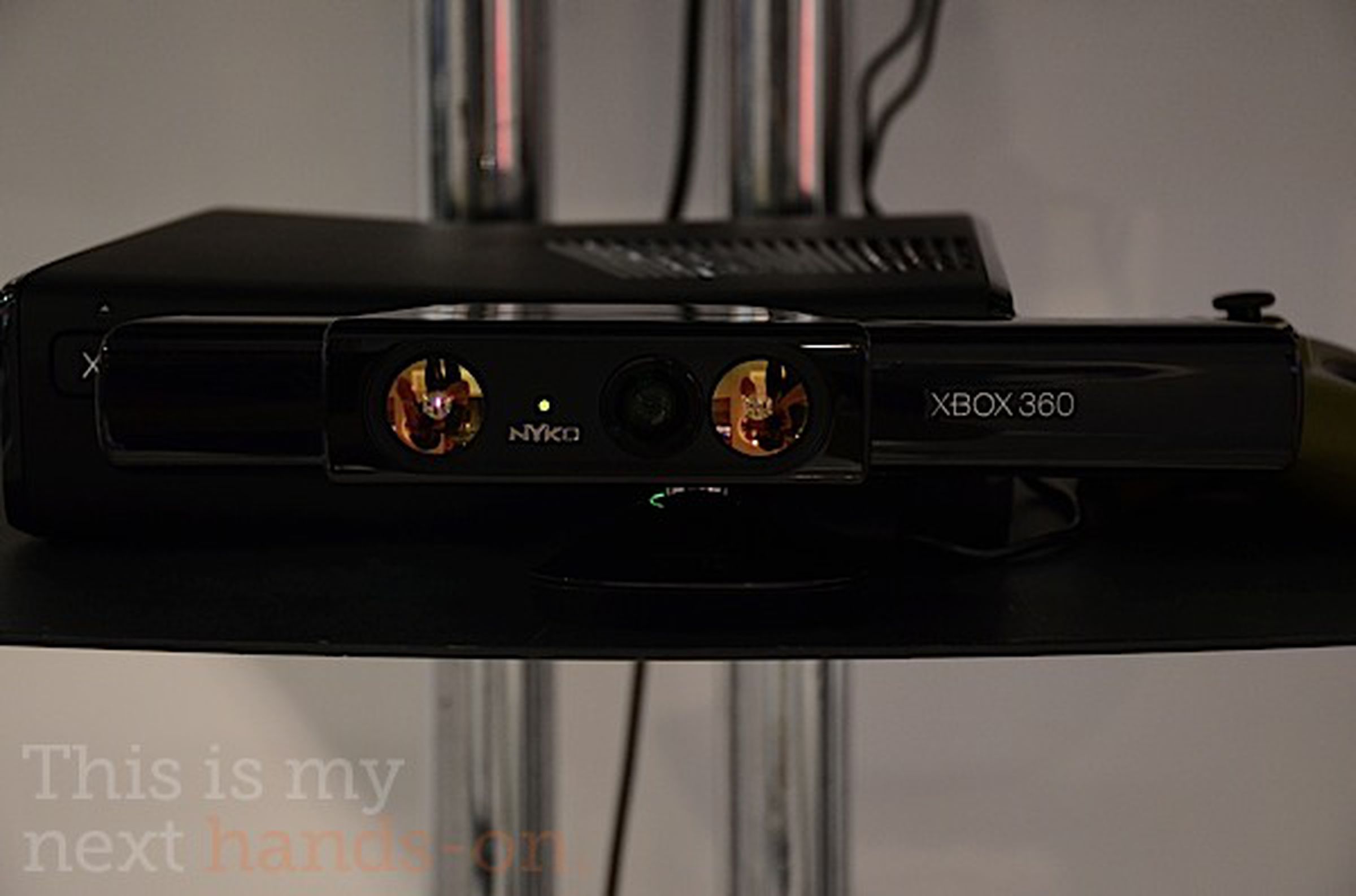 Nyko Zoom Kinect add-on pictures