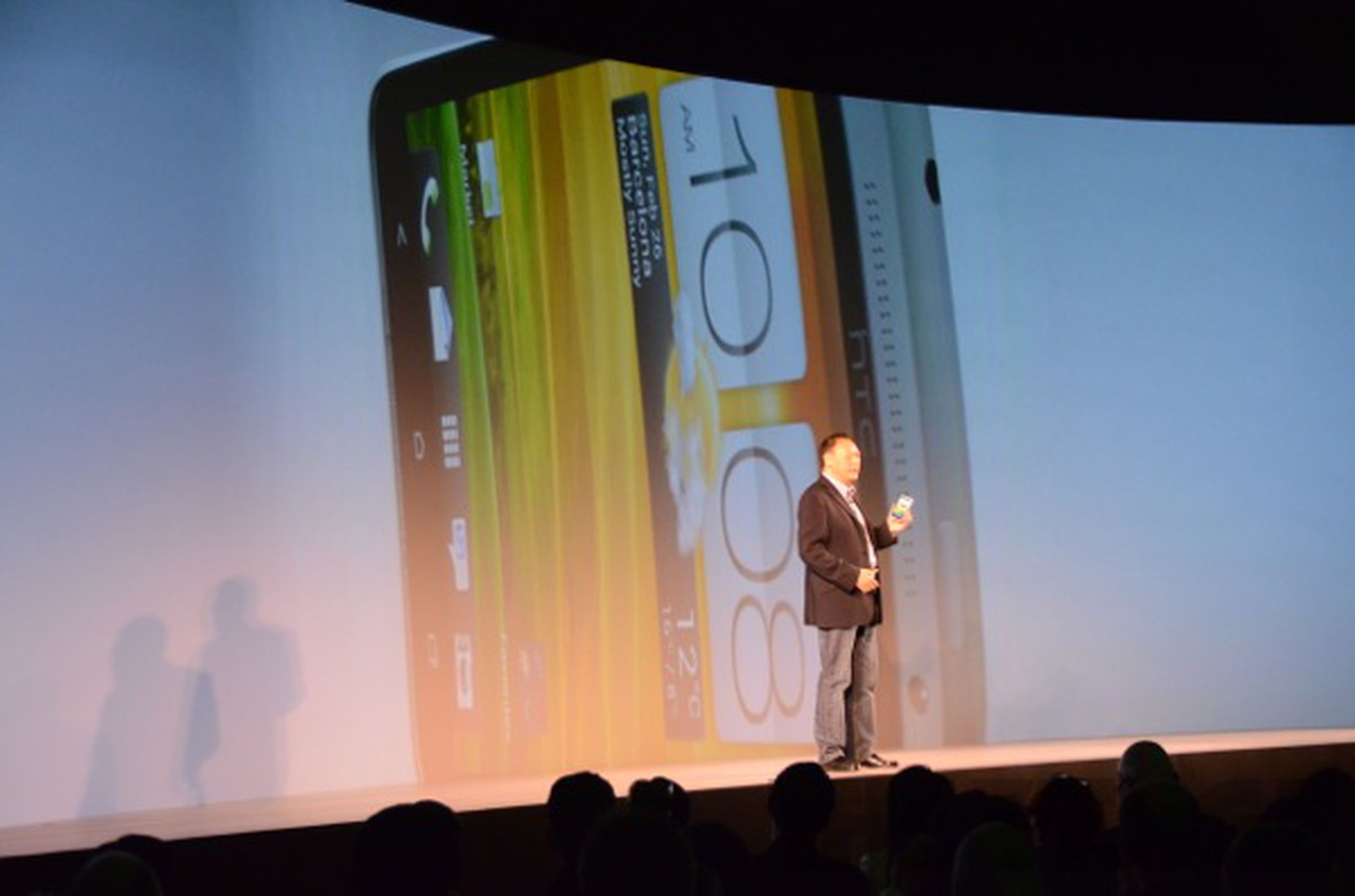 HTC One X in pictures