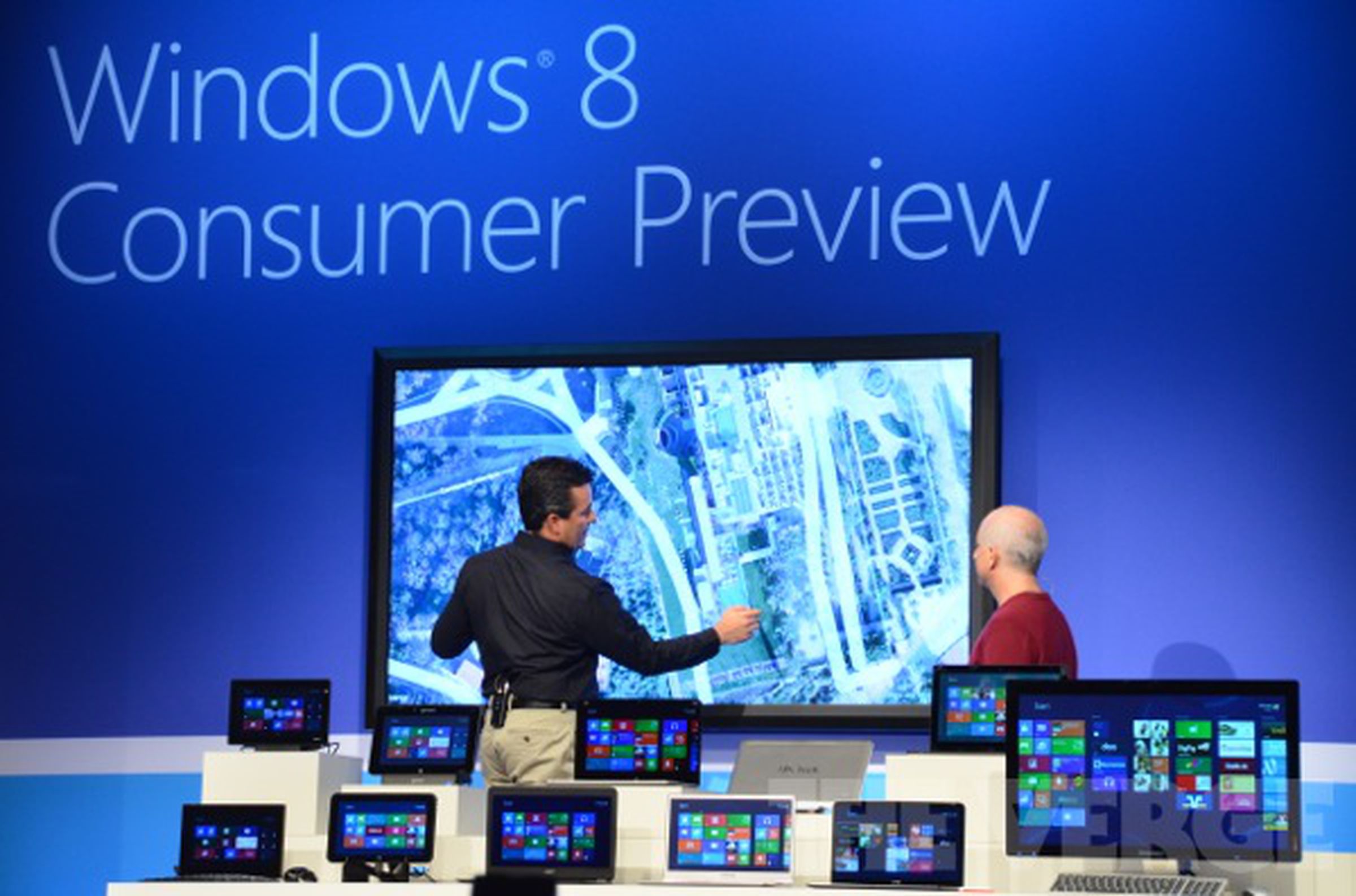 Windows 8 on 82-inch Perceptive Pixel PC pictures