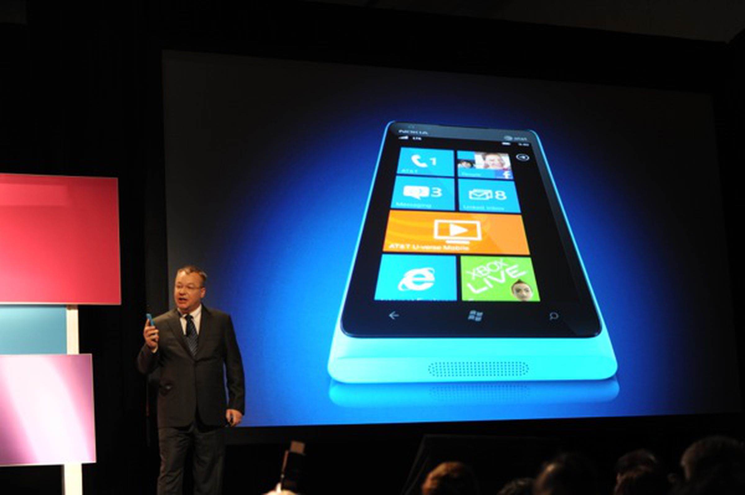 Nokia Lumia 900 announcement images