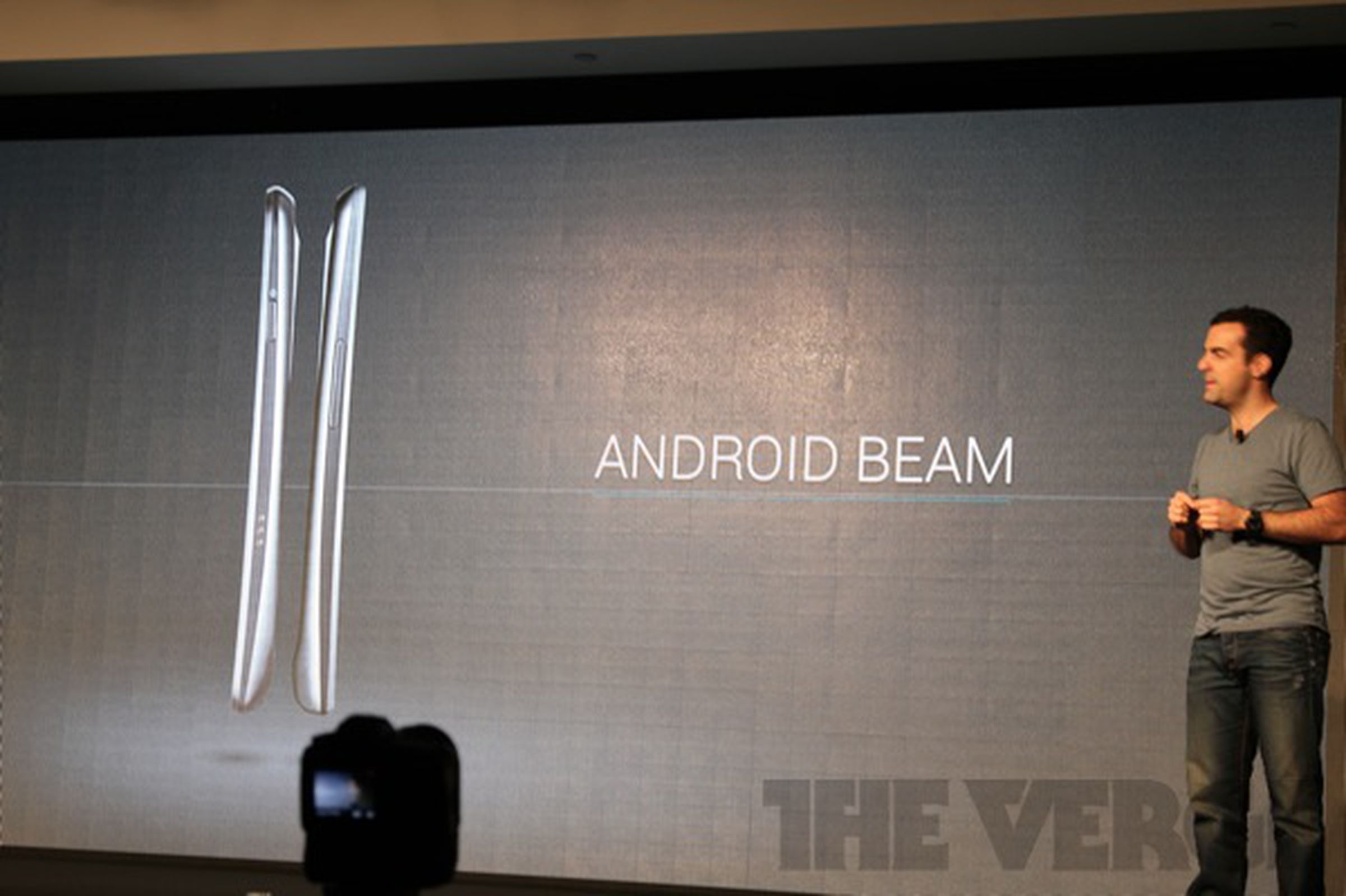 Android Beam announcement photos