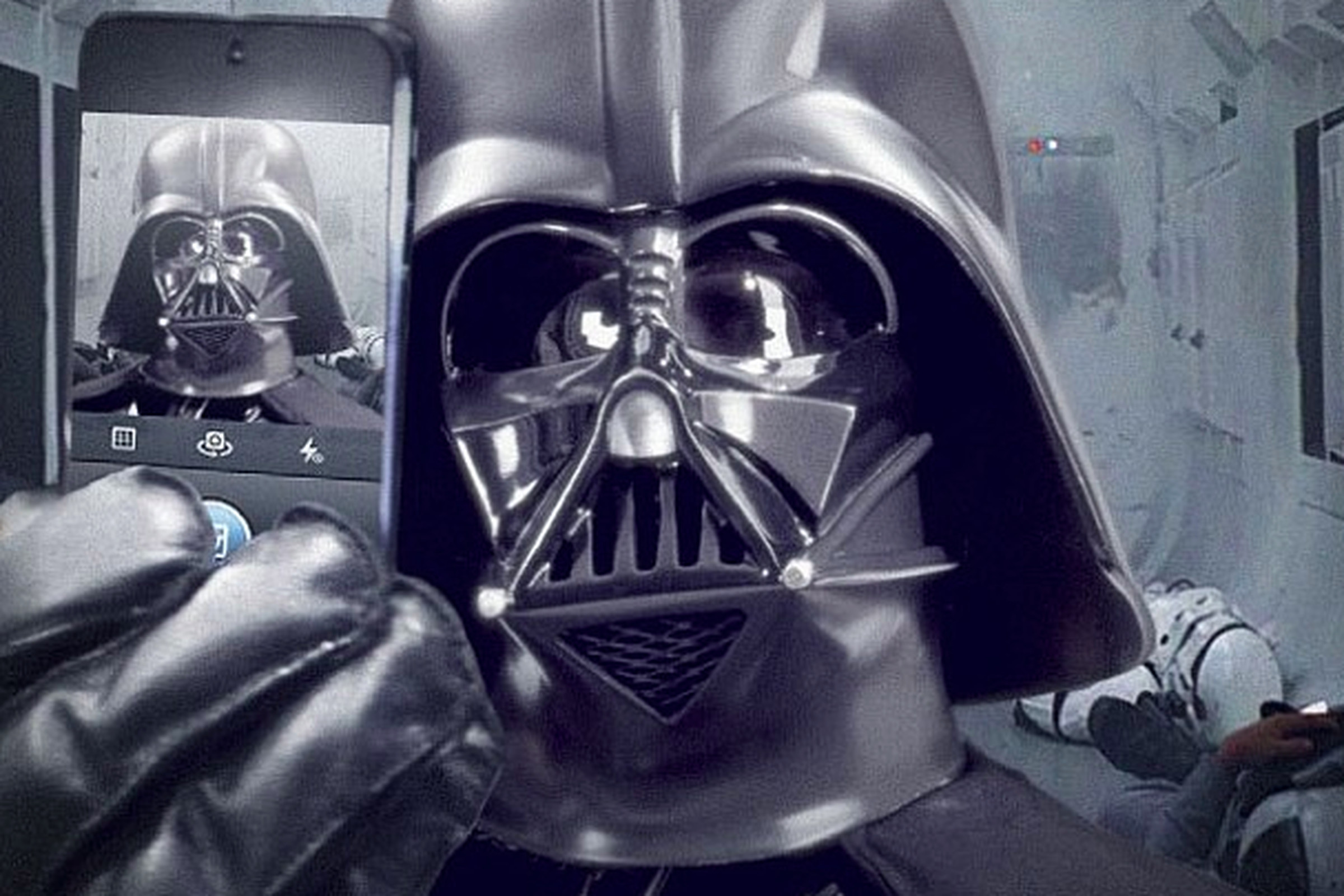 Dark Vader Instagram selfie