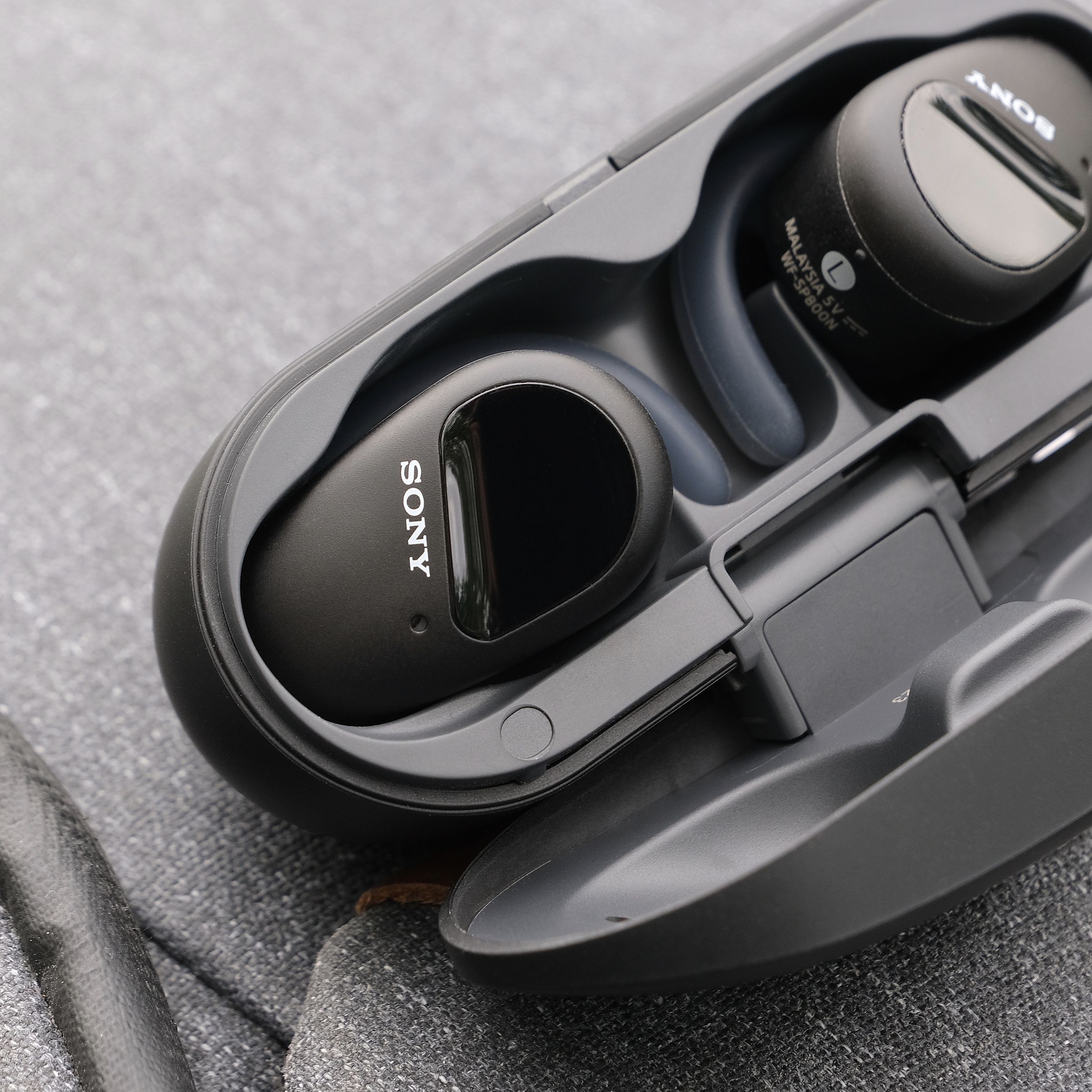 An overhead view of Sony’s SP-800N earbuds.