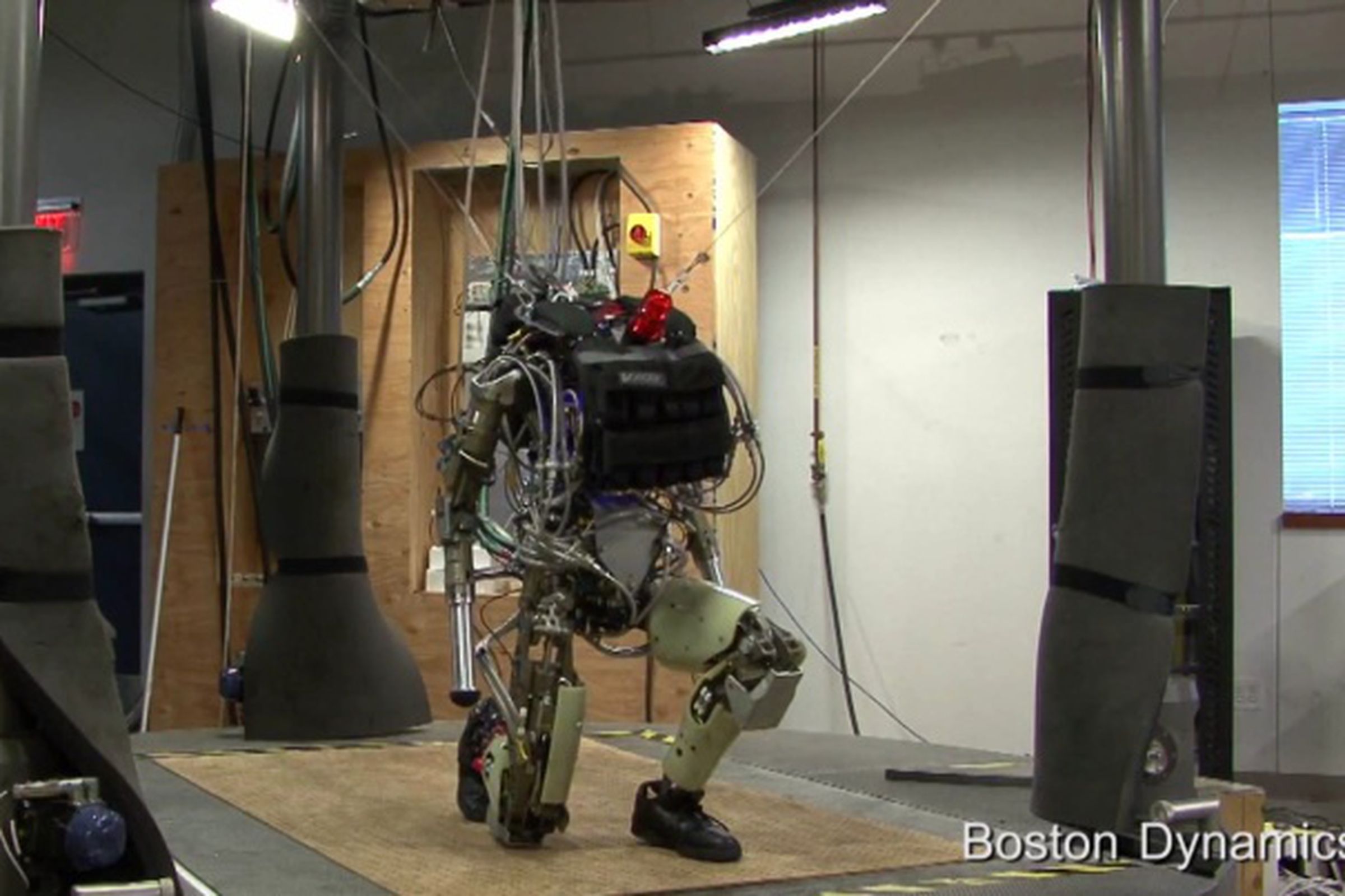 Срок службы робота. Boston Dynamics Petman. Petman робот. Boston Dynamics humanoid. Роботы на службе человека Россия.