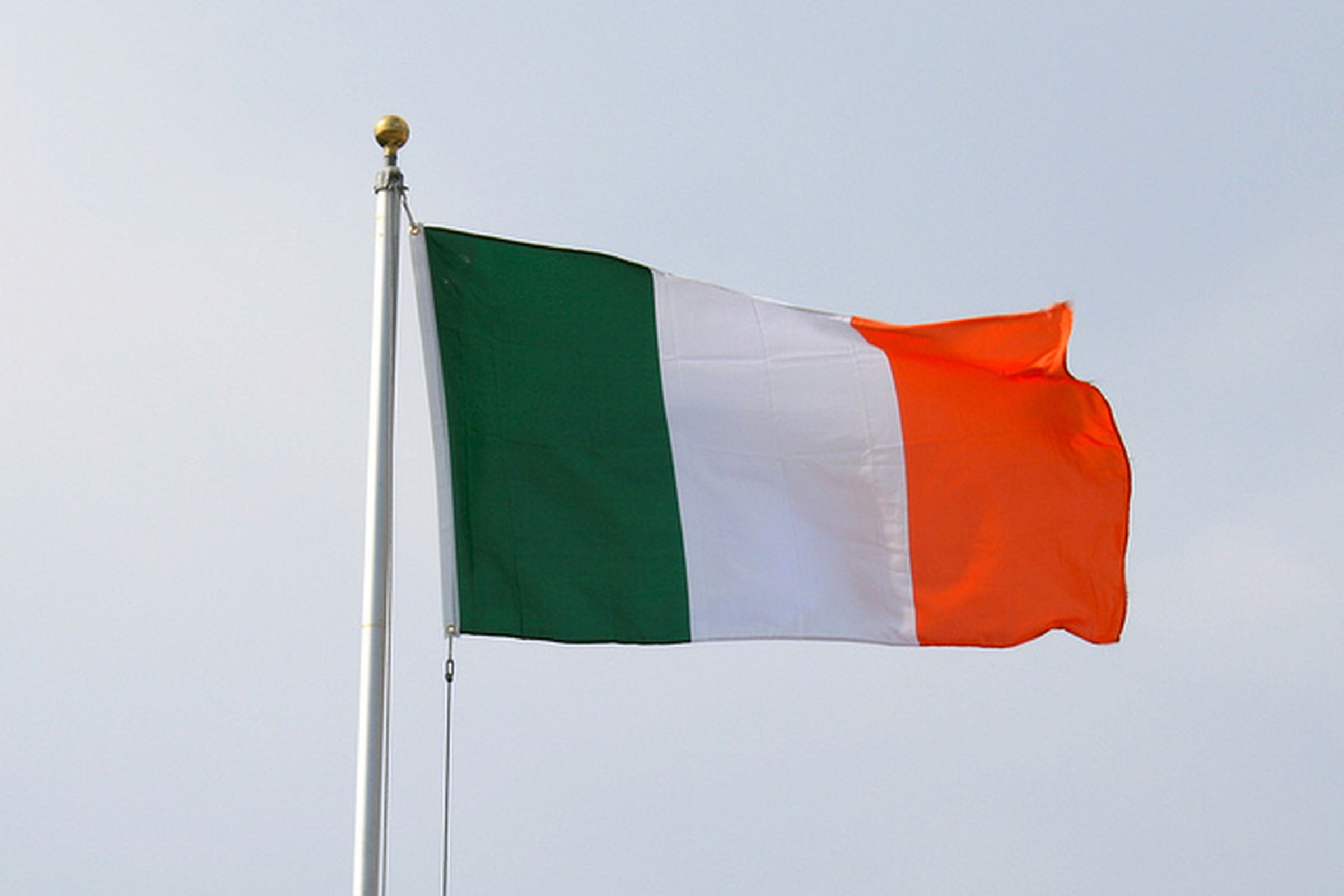Irish flag 640 flickr http://www.flickr.com/photos/mogello/5647086912/