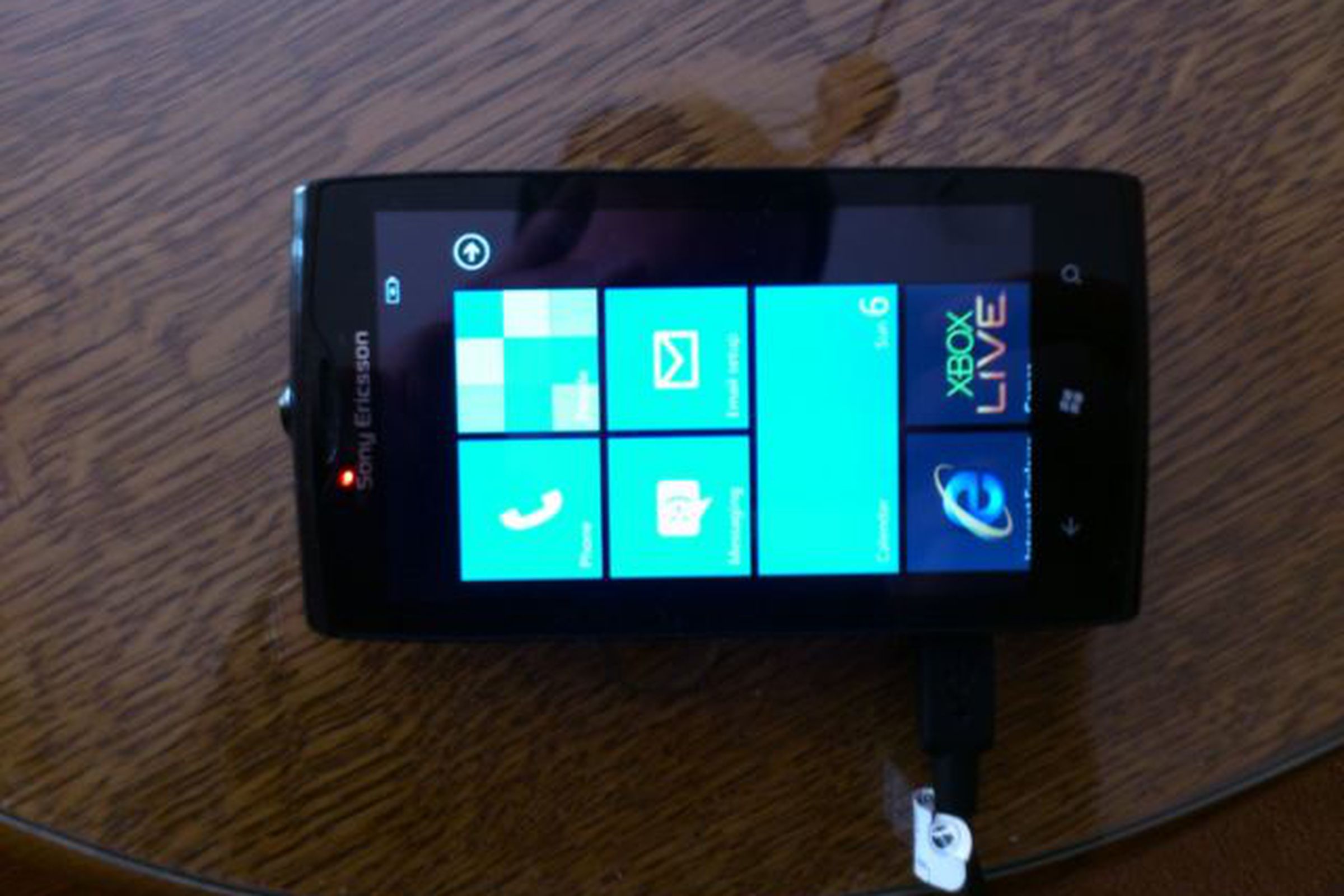 Sony Ericsson codename Julie Windows Phone 7