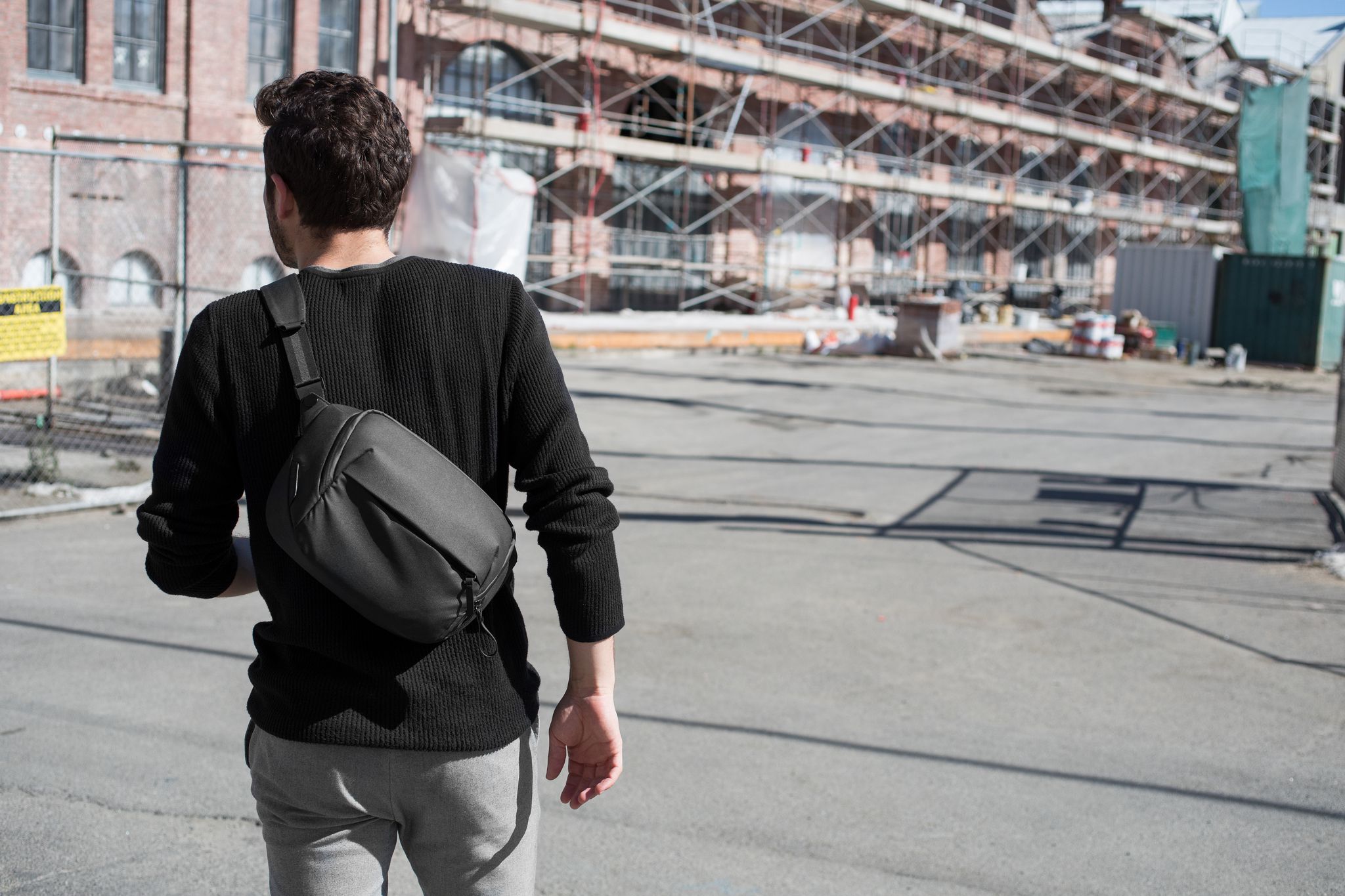 Peak Design’s new 5L Everyday Sling is a small and stylish camera bag ...