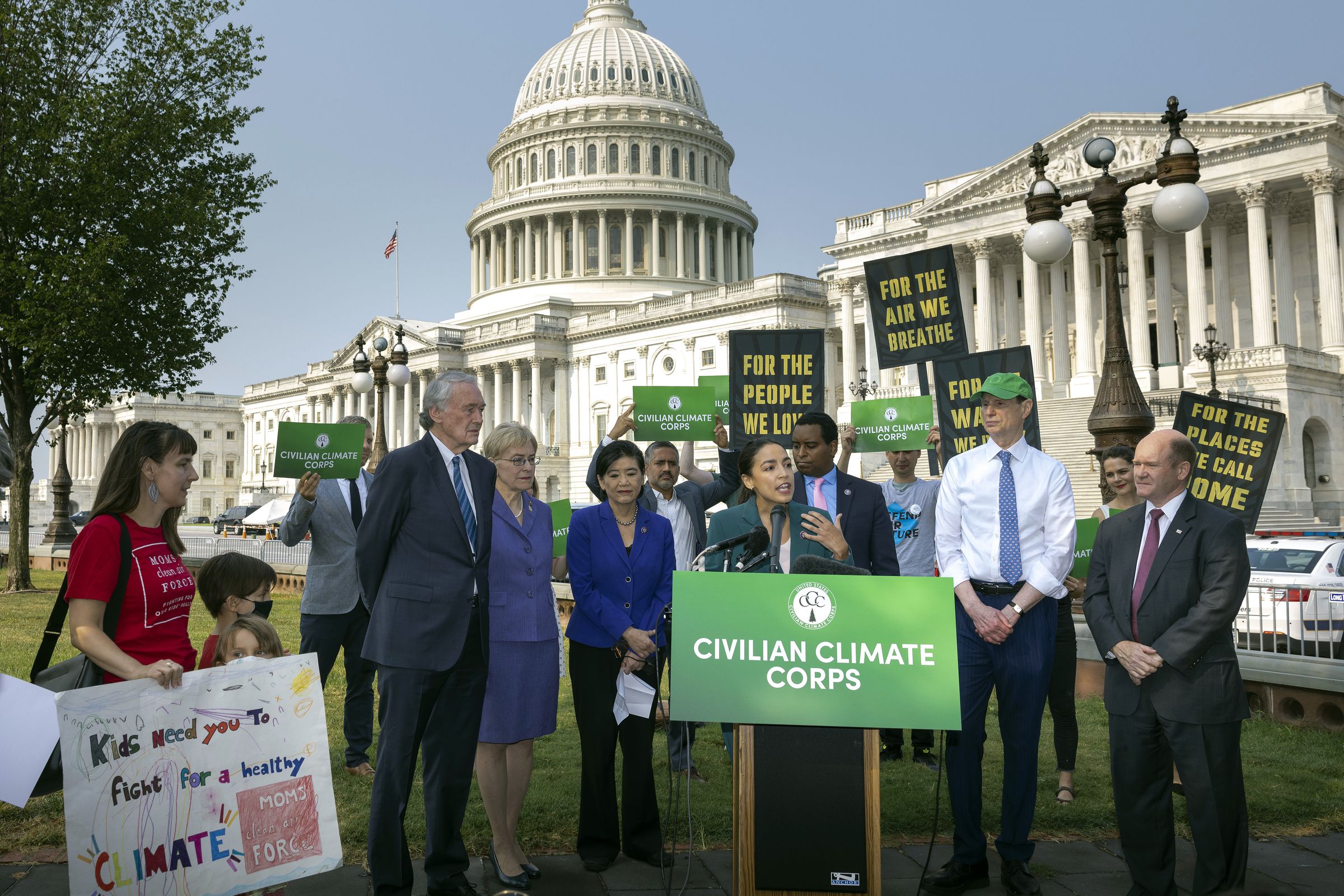 Bicameral Democrats Call For Civilian Climate Corps To Be Included In Reconciliation Process