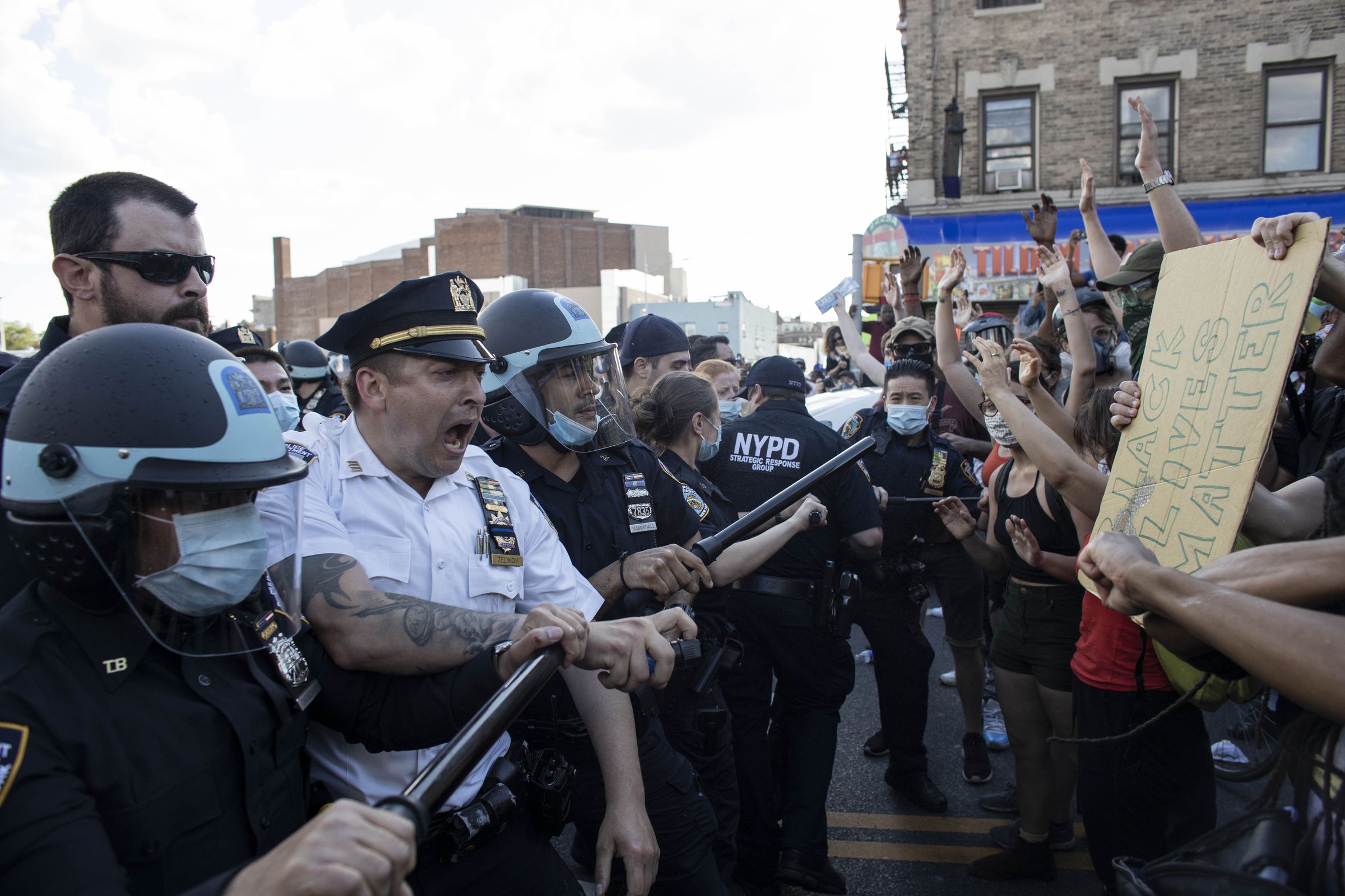Violent protest against police killing of George Floyd in NYC
