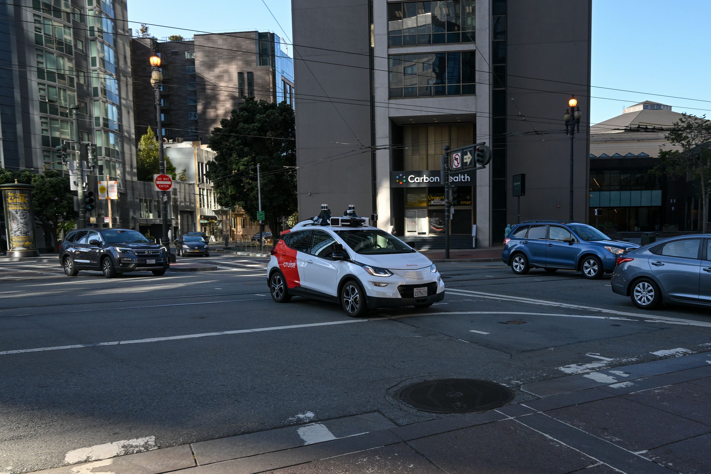 A Cruise driverless vehicle in San Francisco