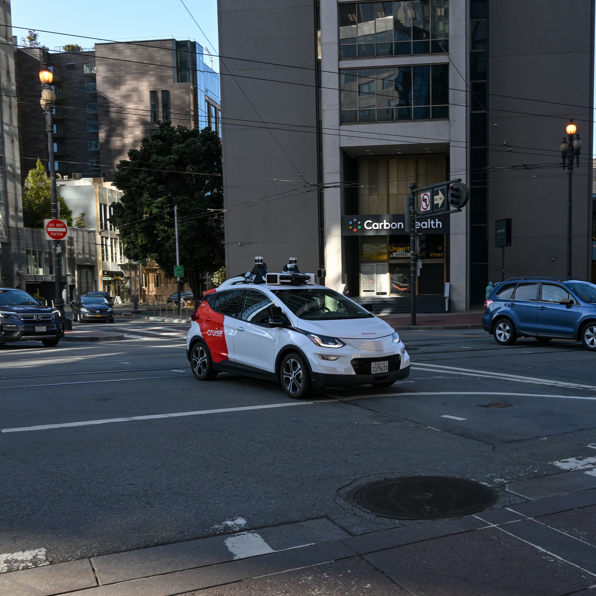 A Cruise driverless vehicle in San Francisco