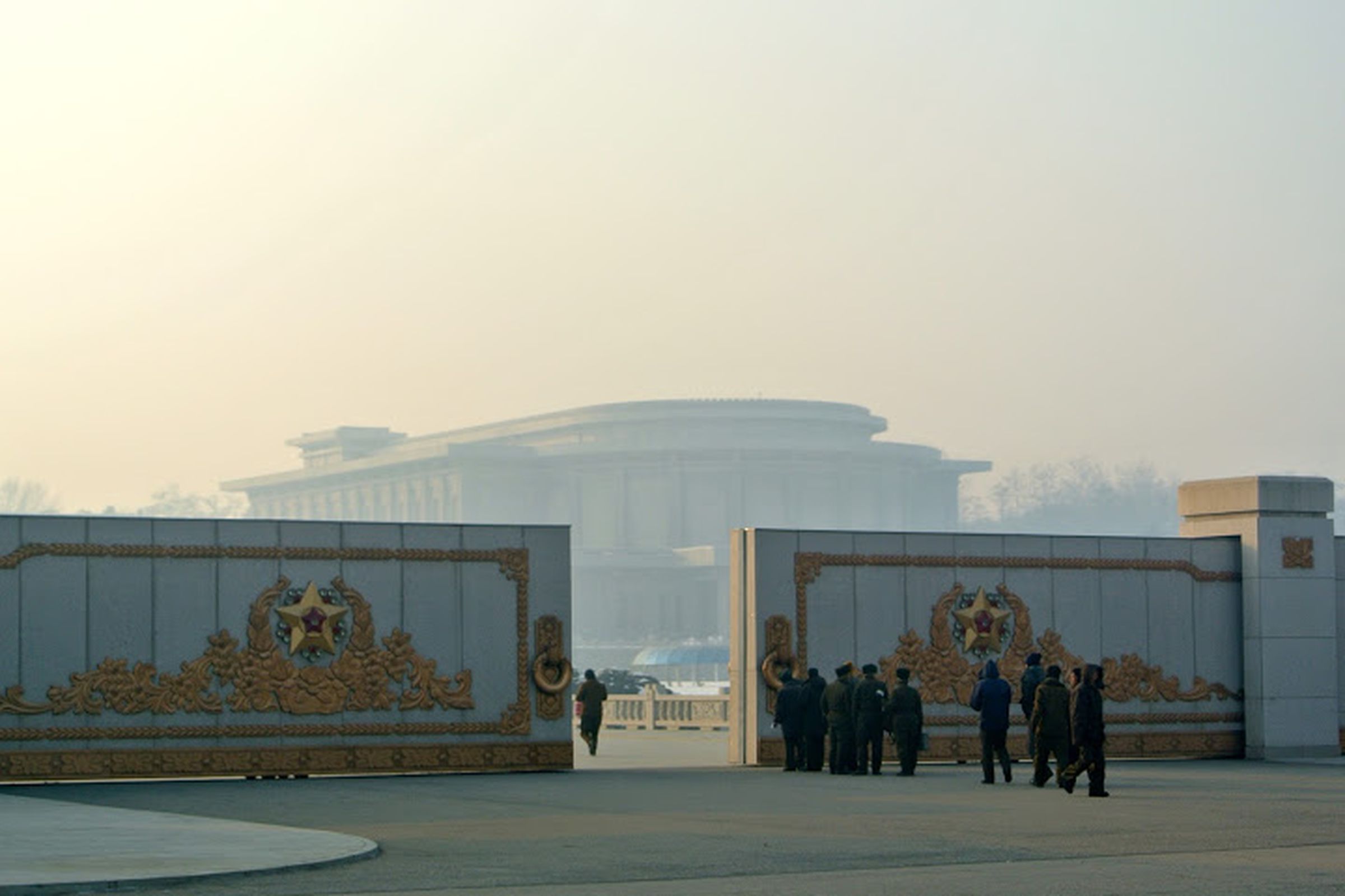 North Korea palace (C) Sophie Schmidt