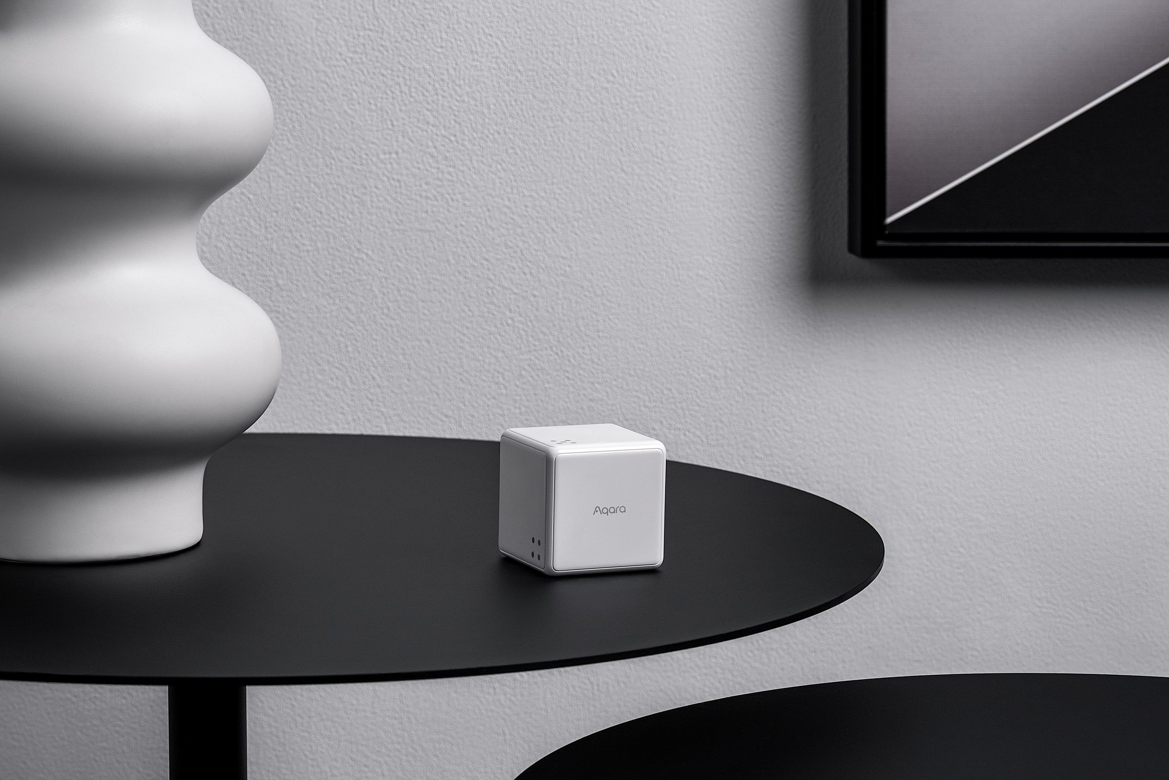 Aqara Cube T1 Pro, IFTTT ve Aqara'nın kendi platformuna ek olarak Apple Home ve Amazon Alexa ile çalışır.