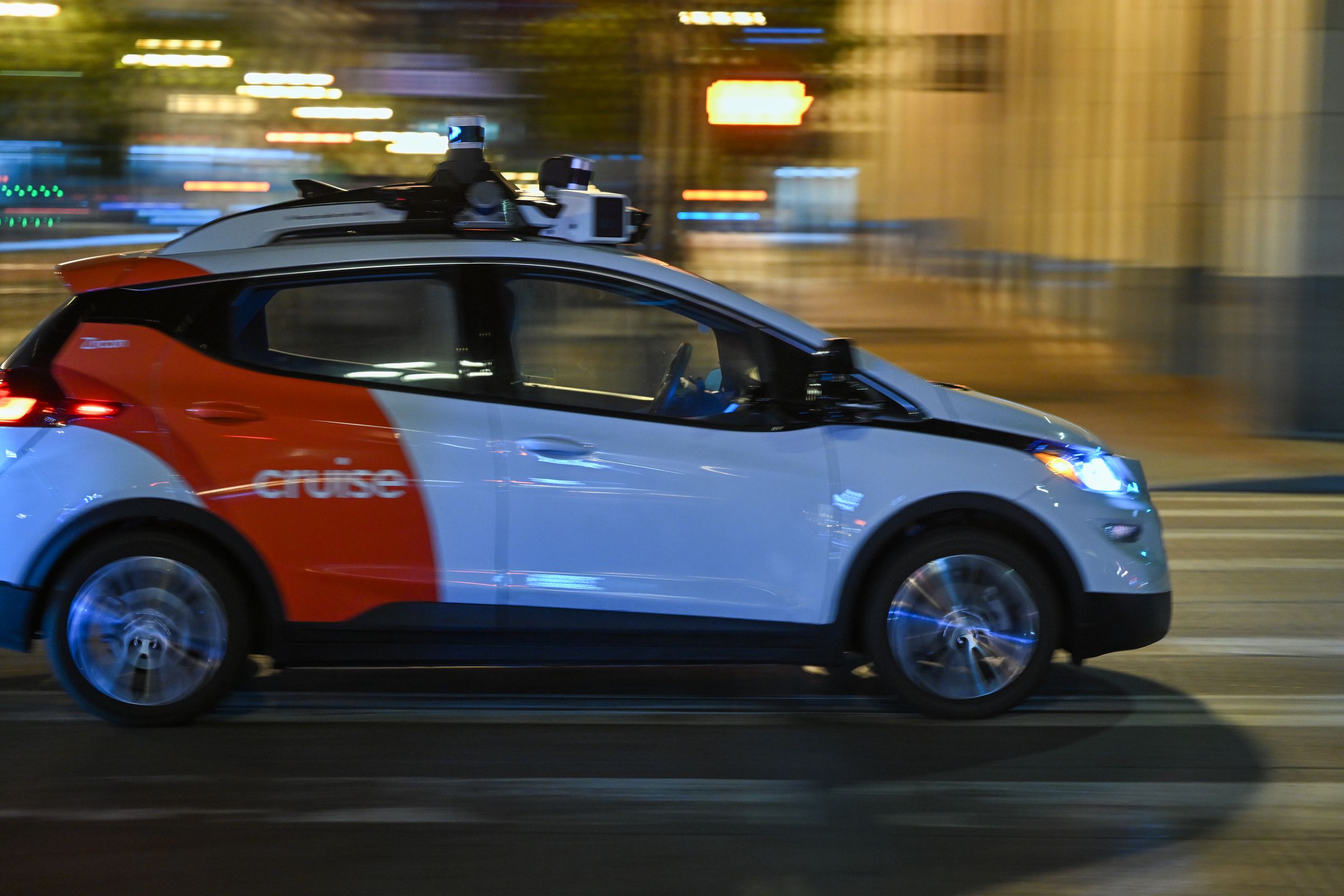 Cruise: a driverless robot taxi in San Francisco