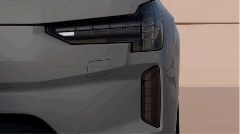 Volvo farının yanıp sönmesini gösteren GIF