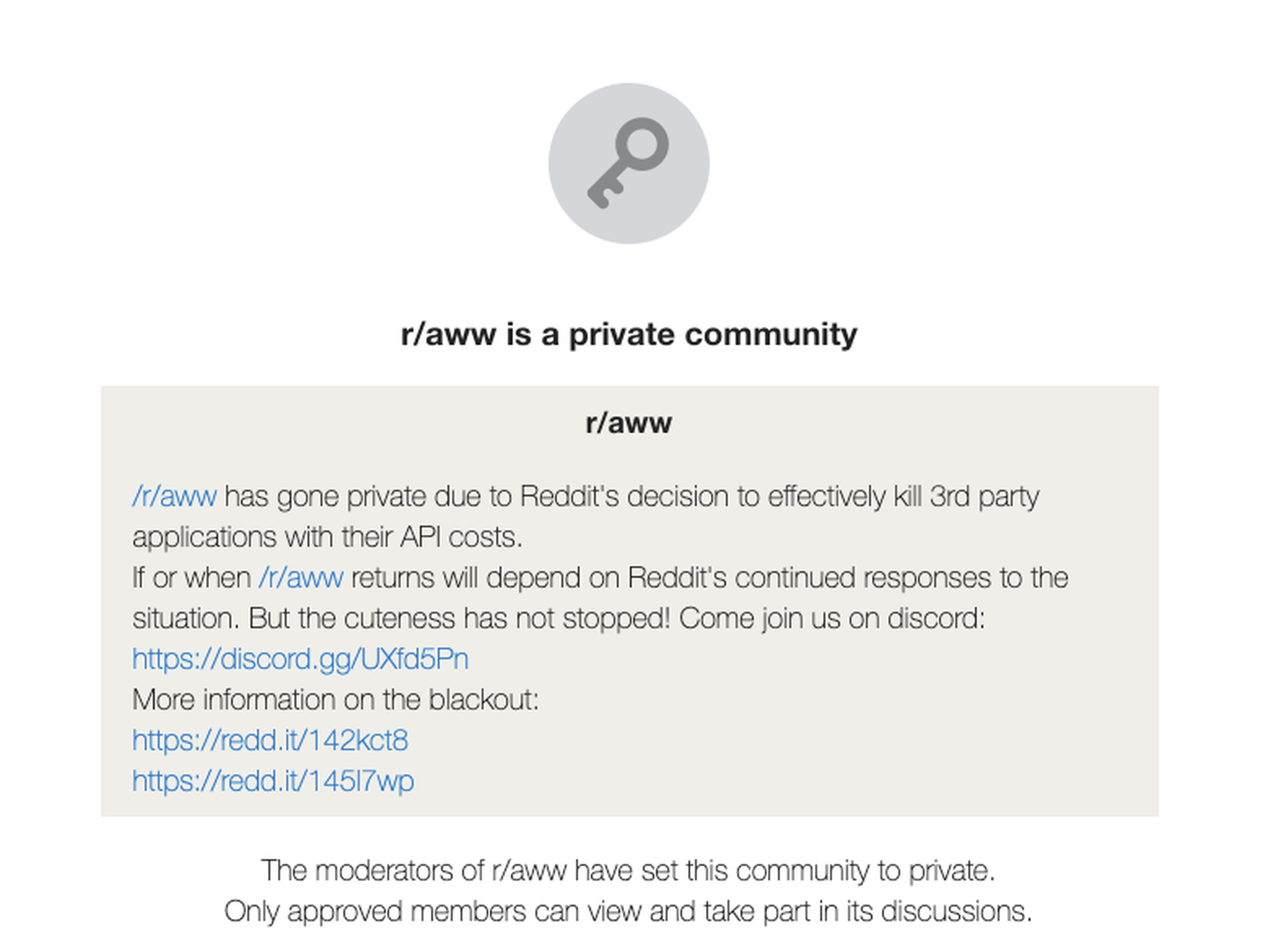 A screenshot of r/aww’s message about staying private.