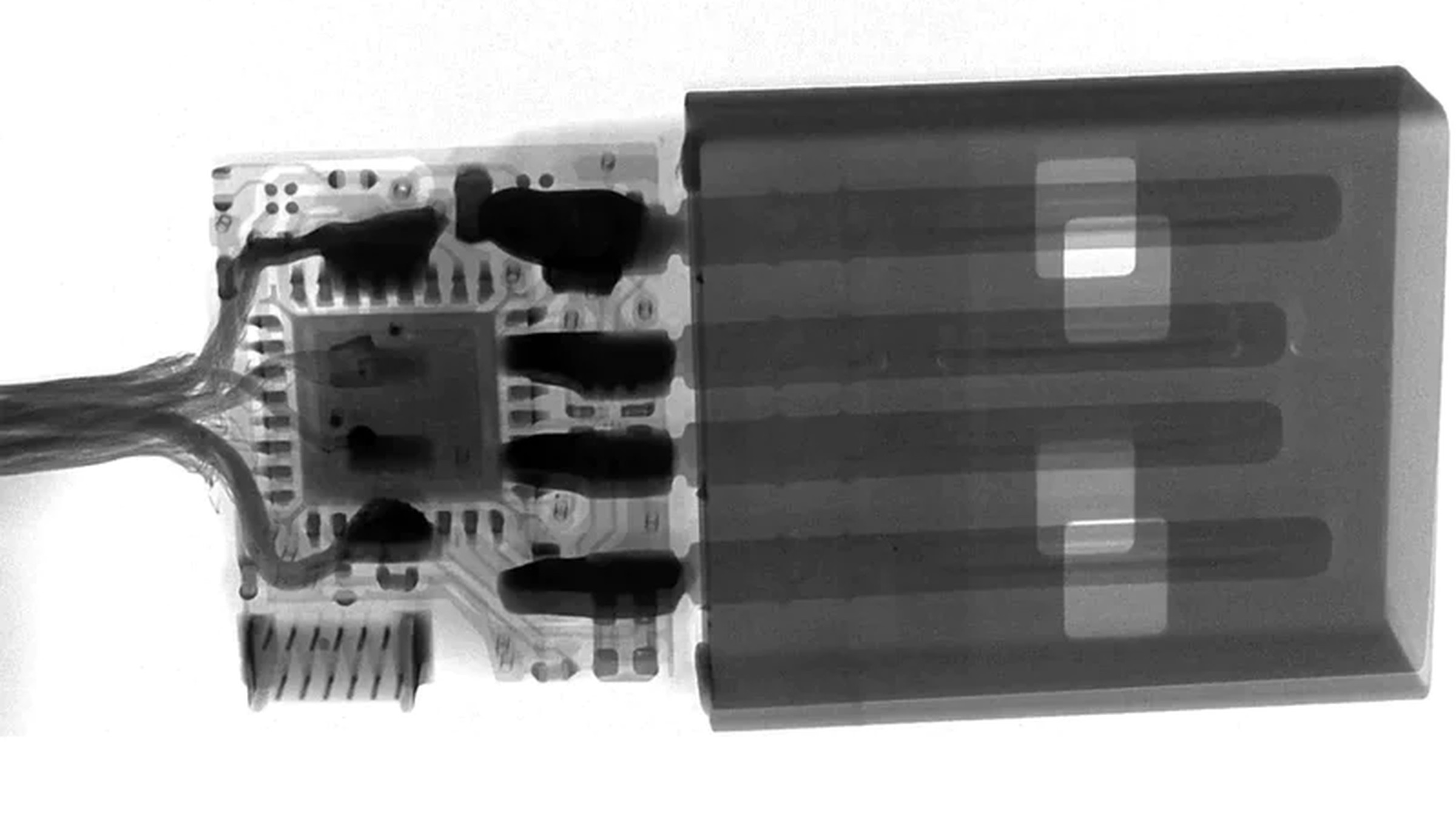 An X-ray of the O.MG Cable showing the chip implant.