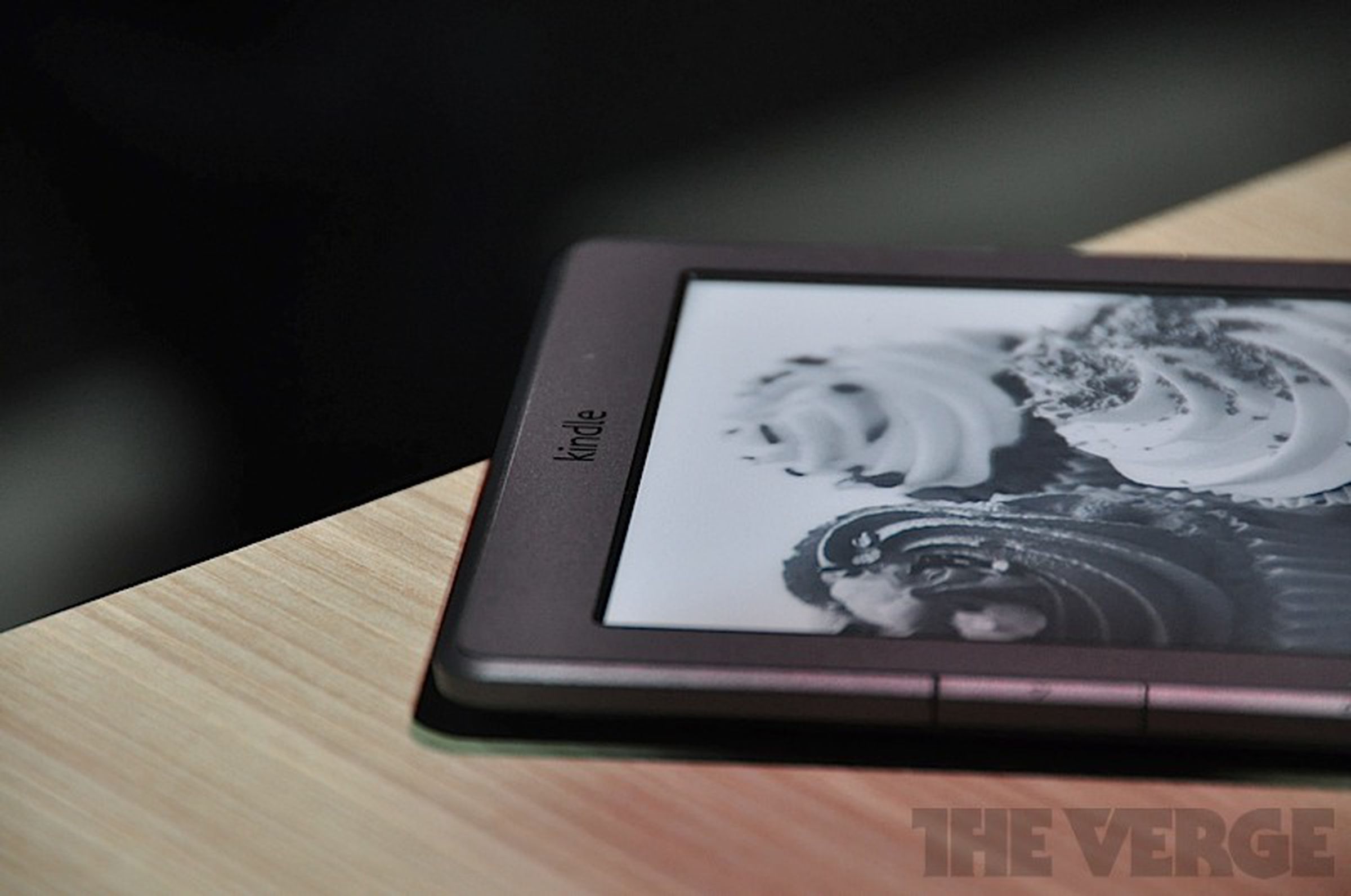 Kindle (2011) hands-on preview