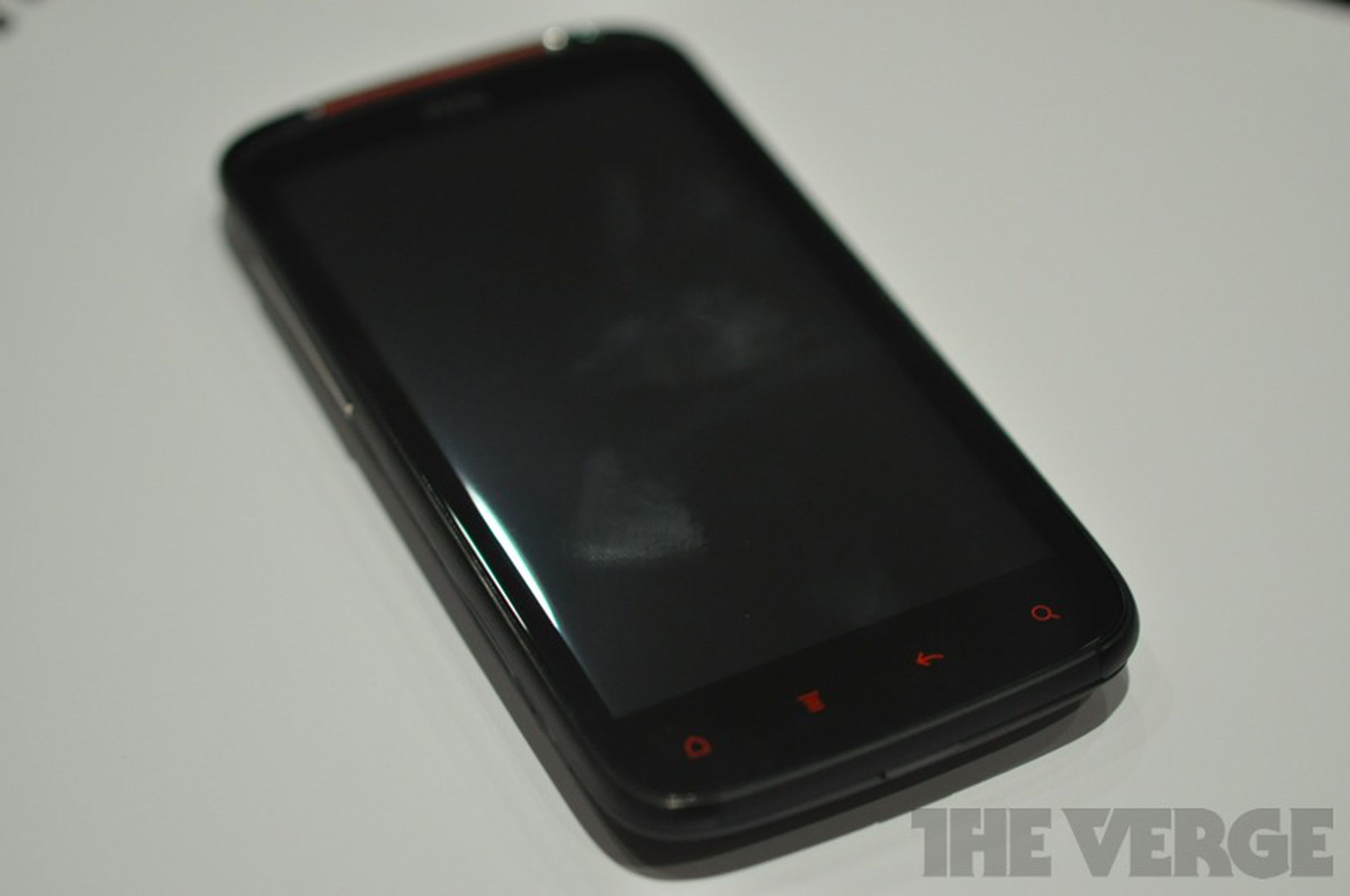 HTC Sensation XE hands on photos