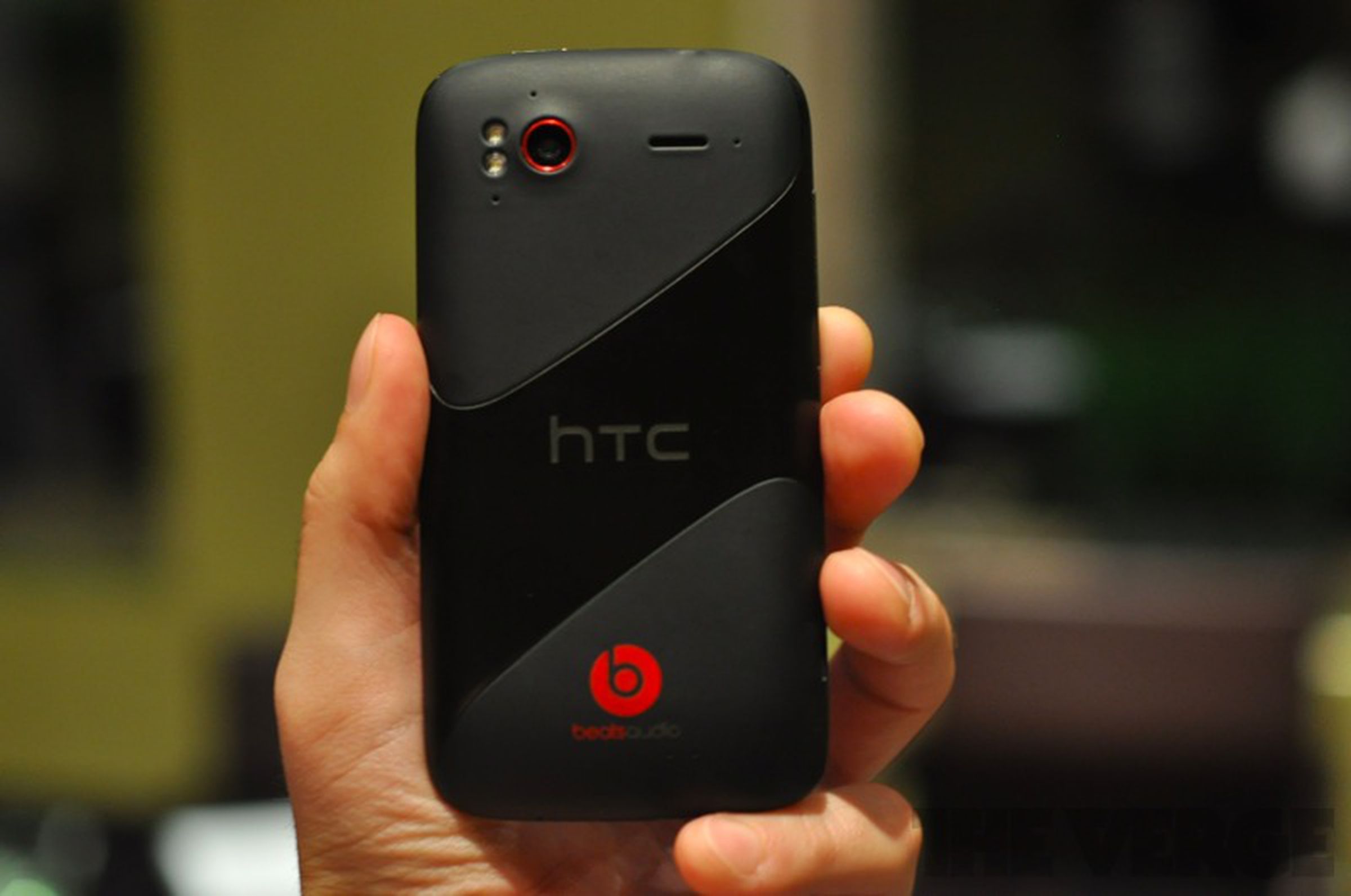 HTC Sensation XE hands on photos