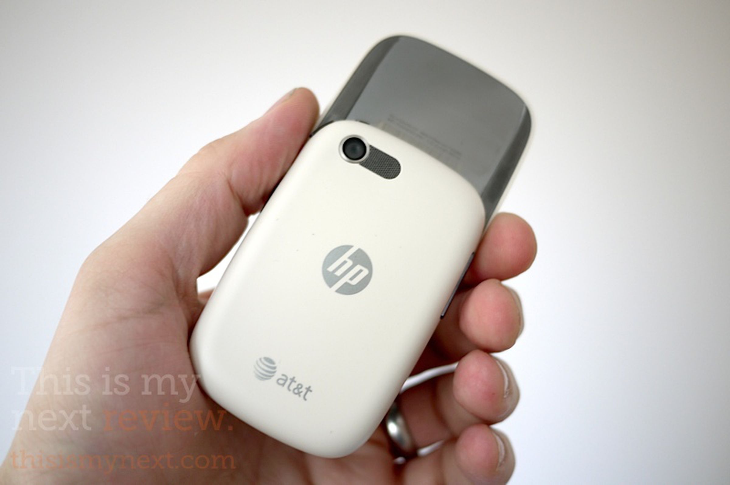 HP Veer 4G review pictures