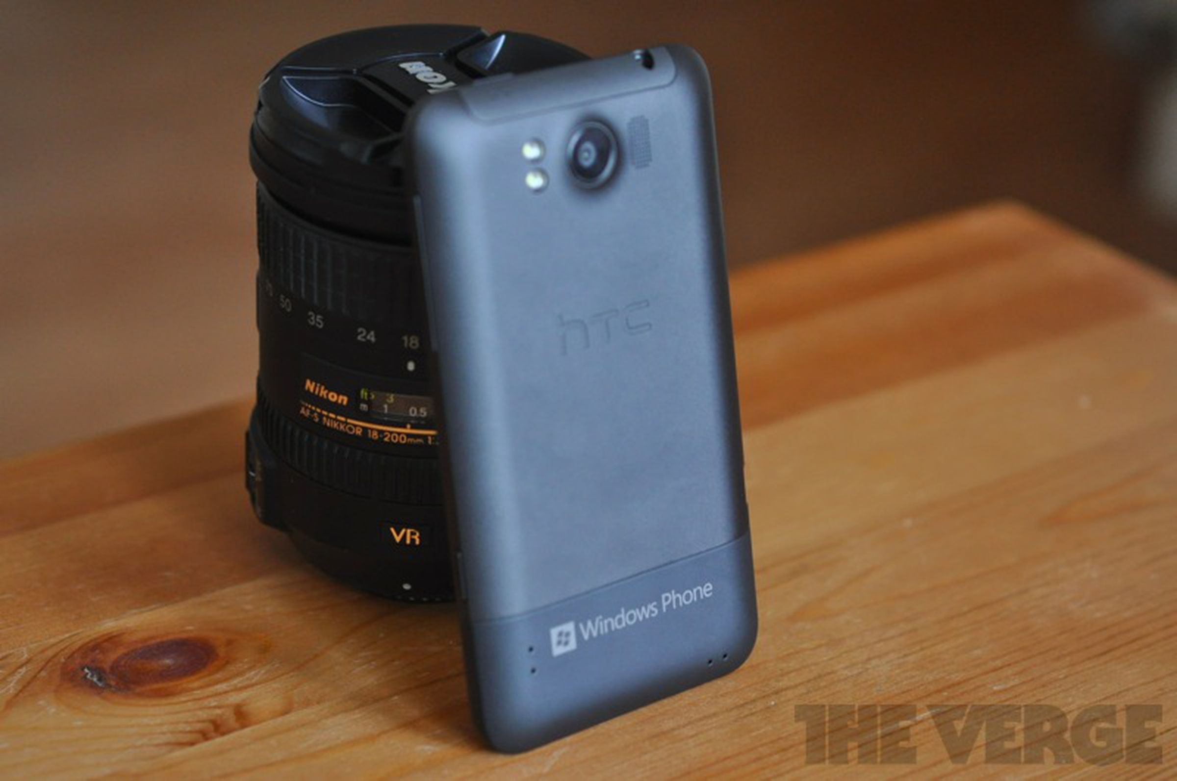 HTC Titan Review pictures